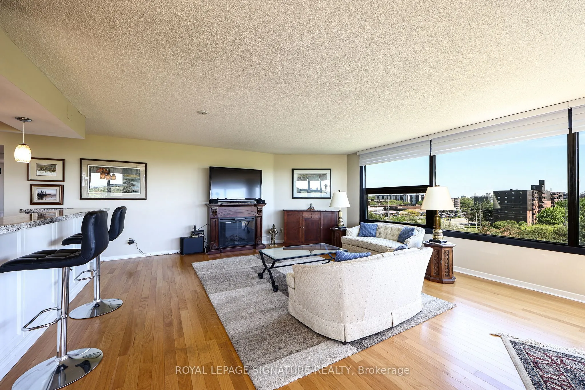 1300 Bloor Street #803