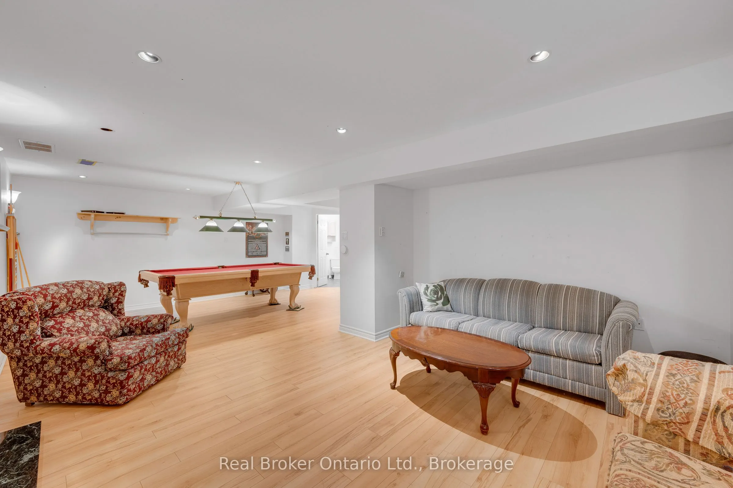 6366 Miller's Grove