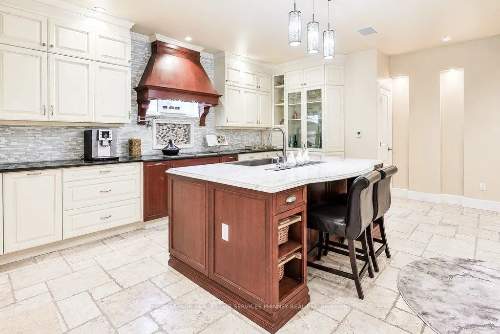 1188 Birchview Drive