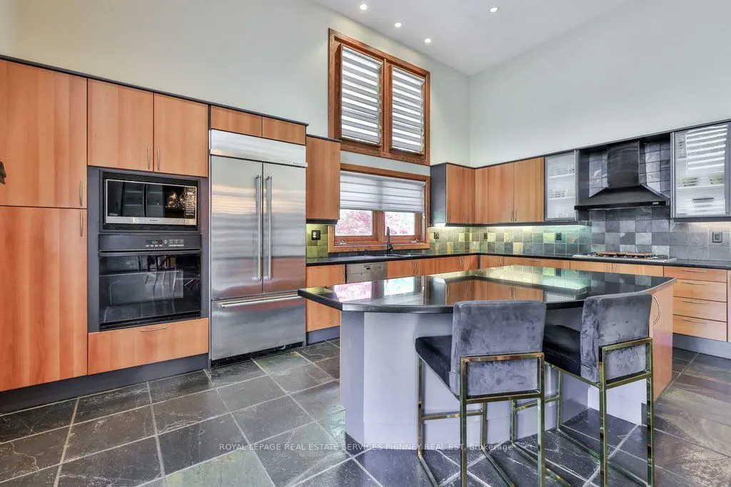 1188 Birchview Drive