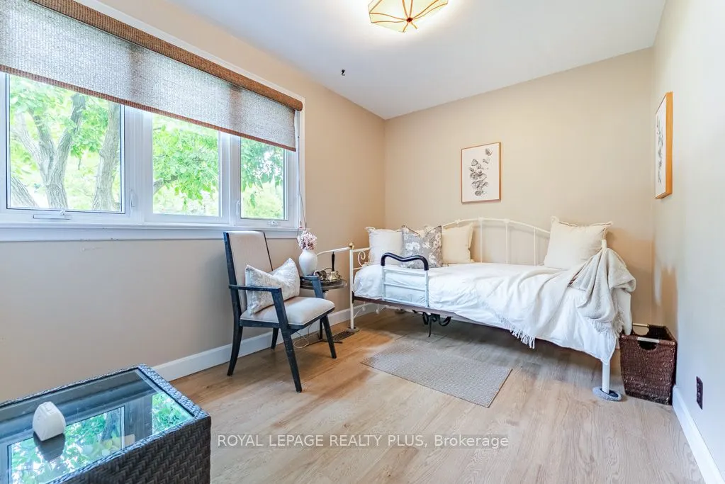 27 Sora Drive