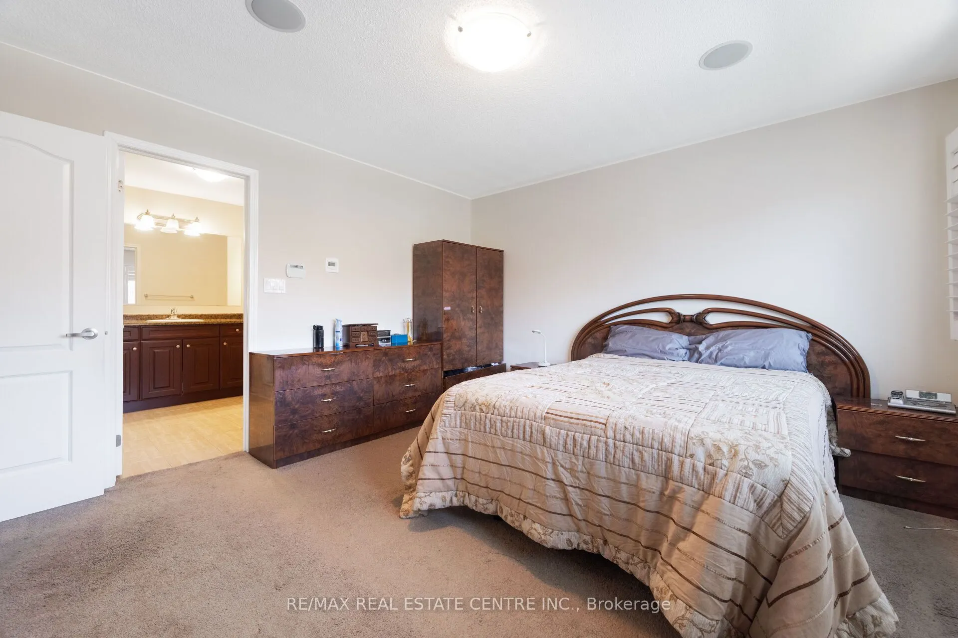 58 Seafair Crescent