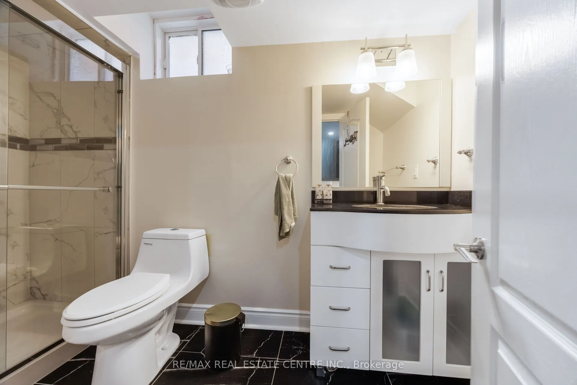 58 Seafair Crescent