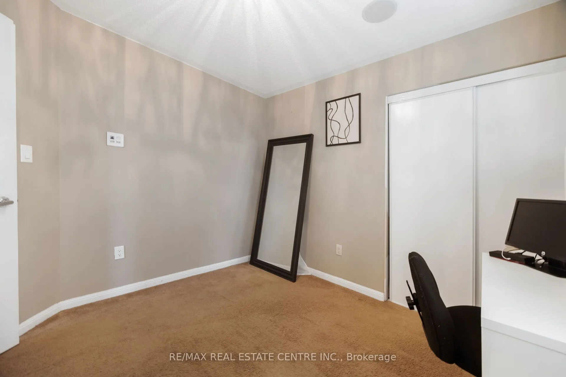 58 Seafair Crescent