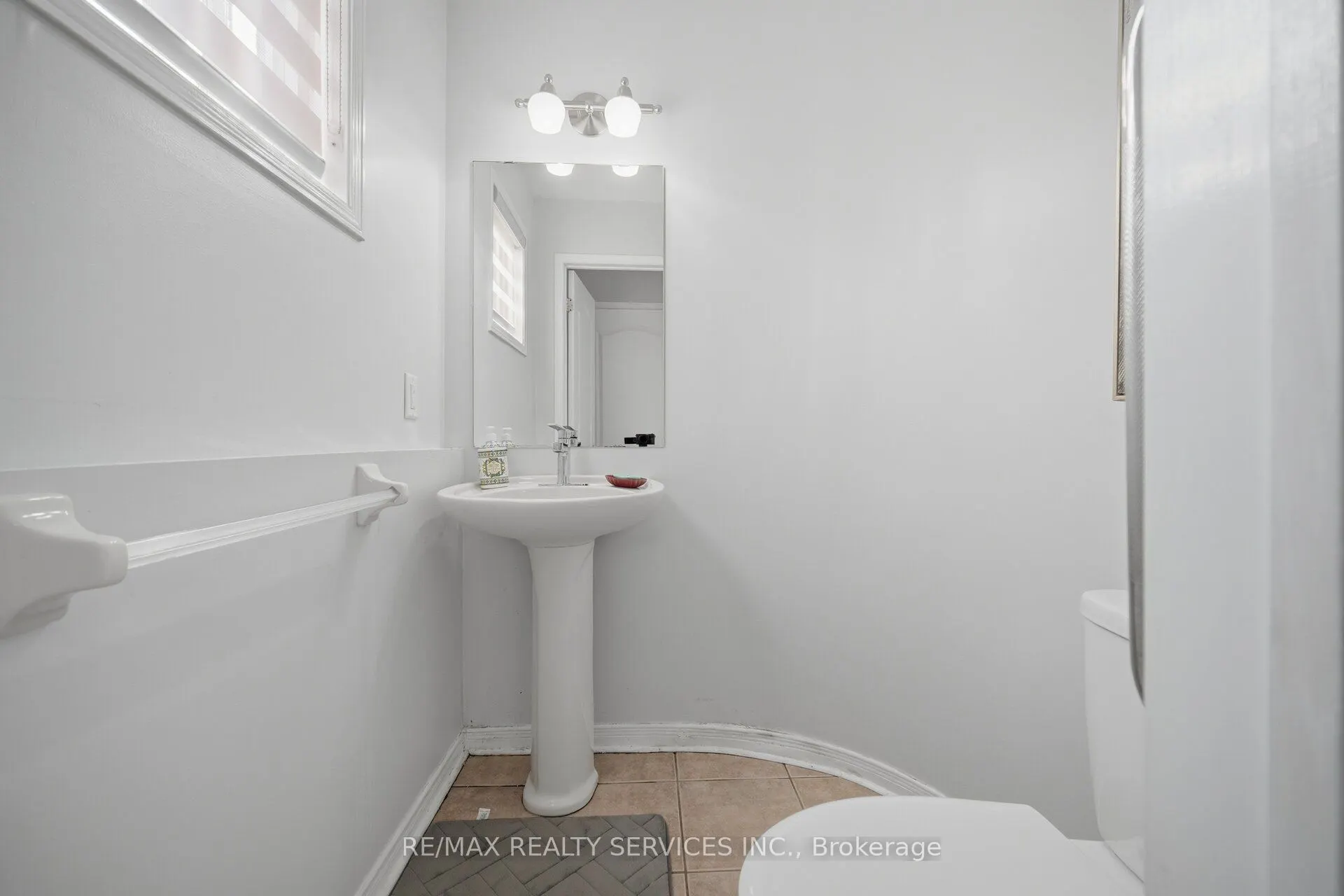 23 Ashmere Road