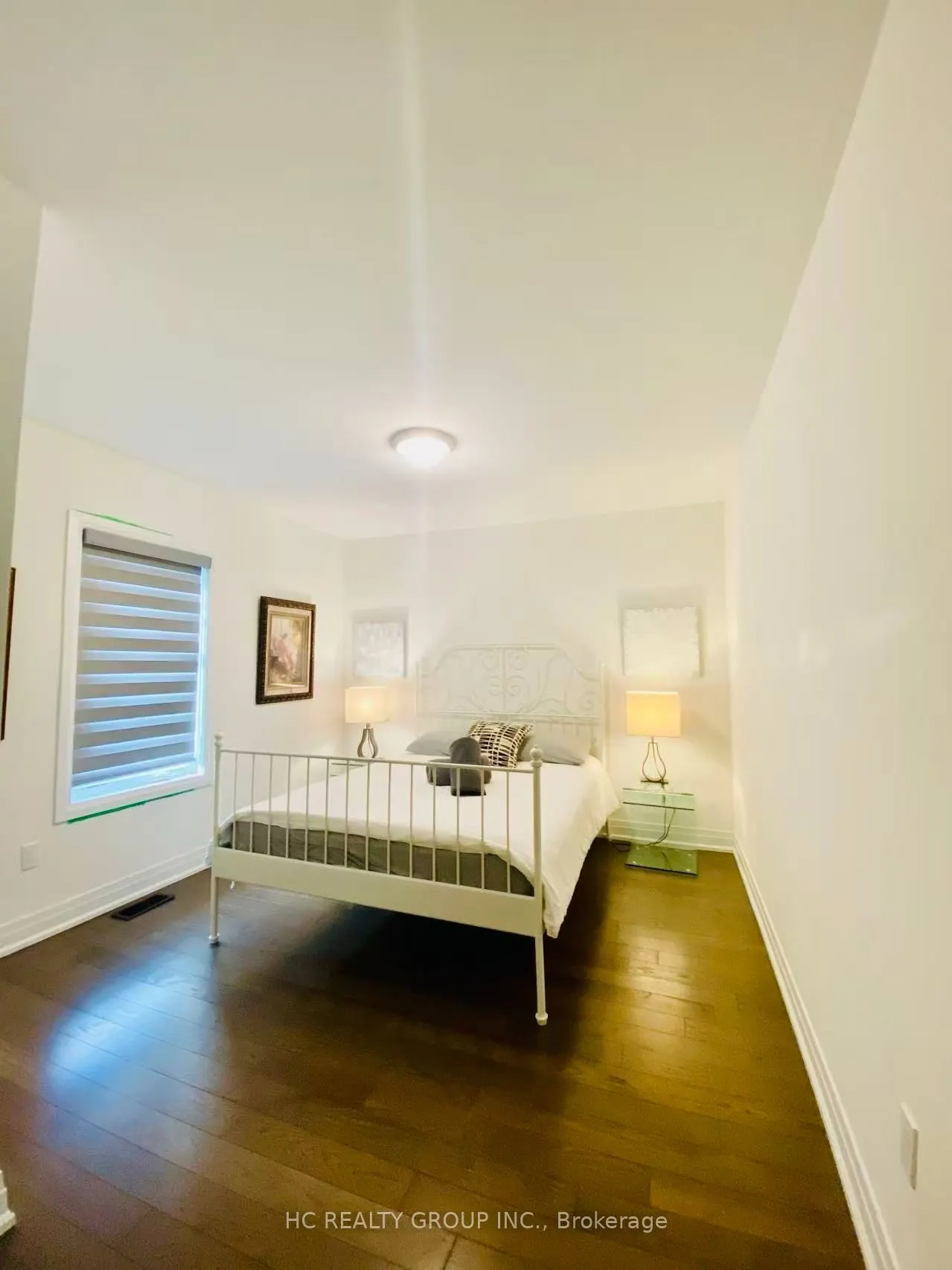 2130 Royal Gala Circle