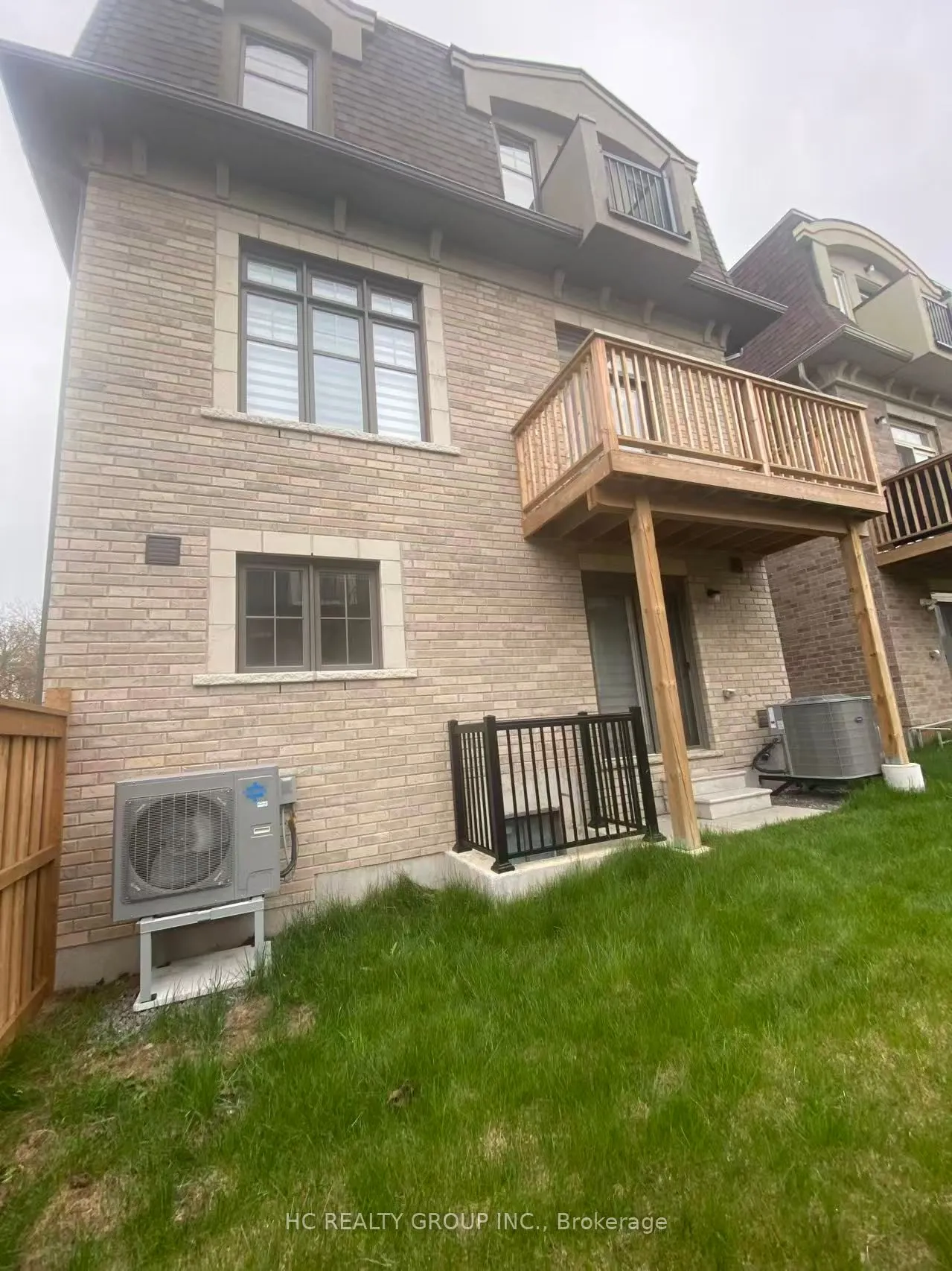 2130 Royal Gala Circle