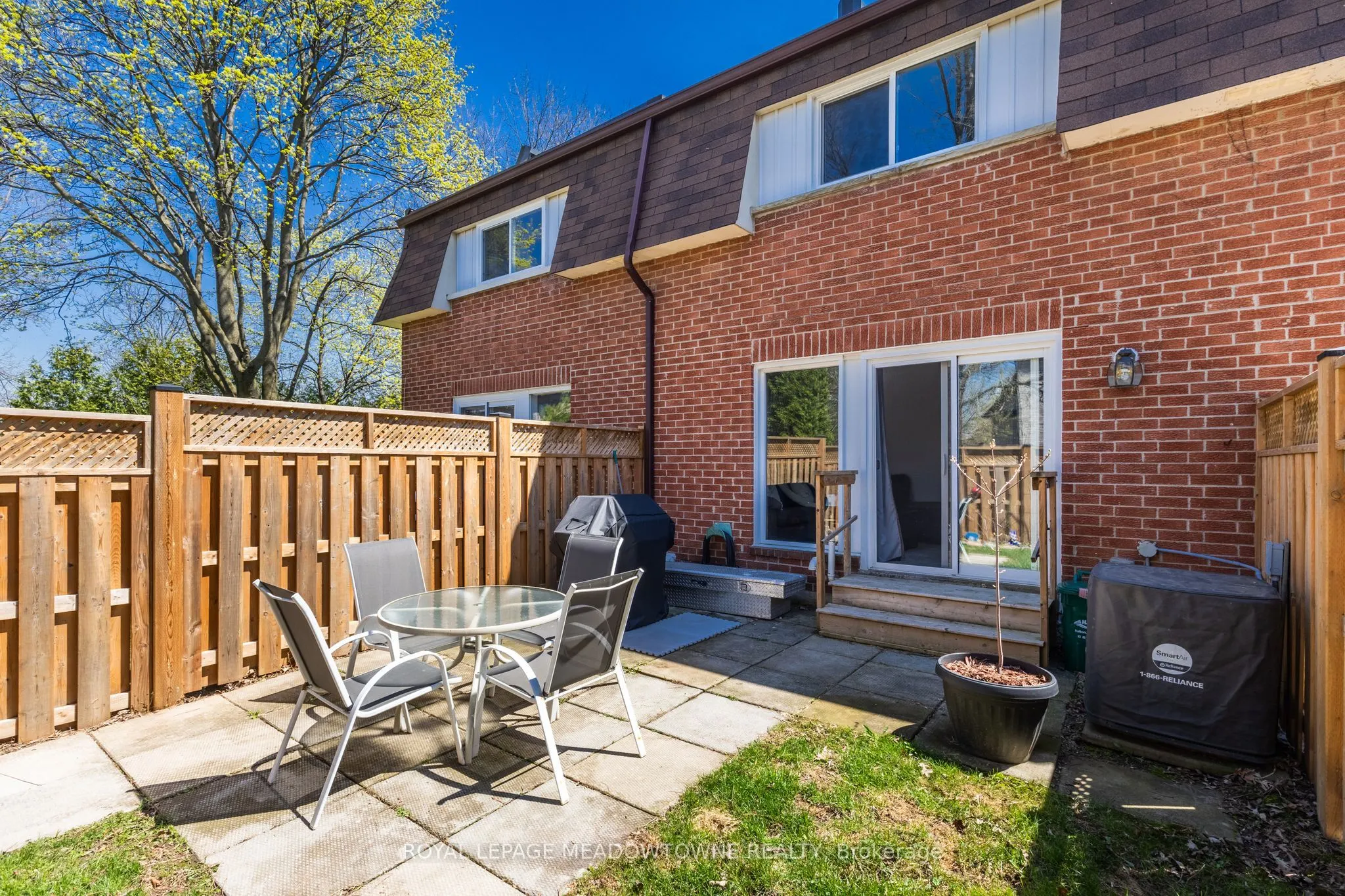 235 Bronte Street #43