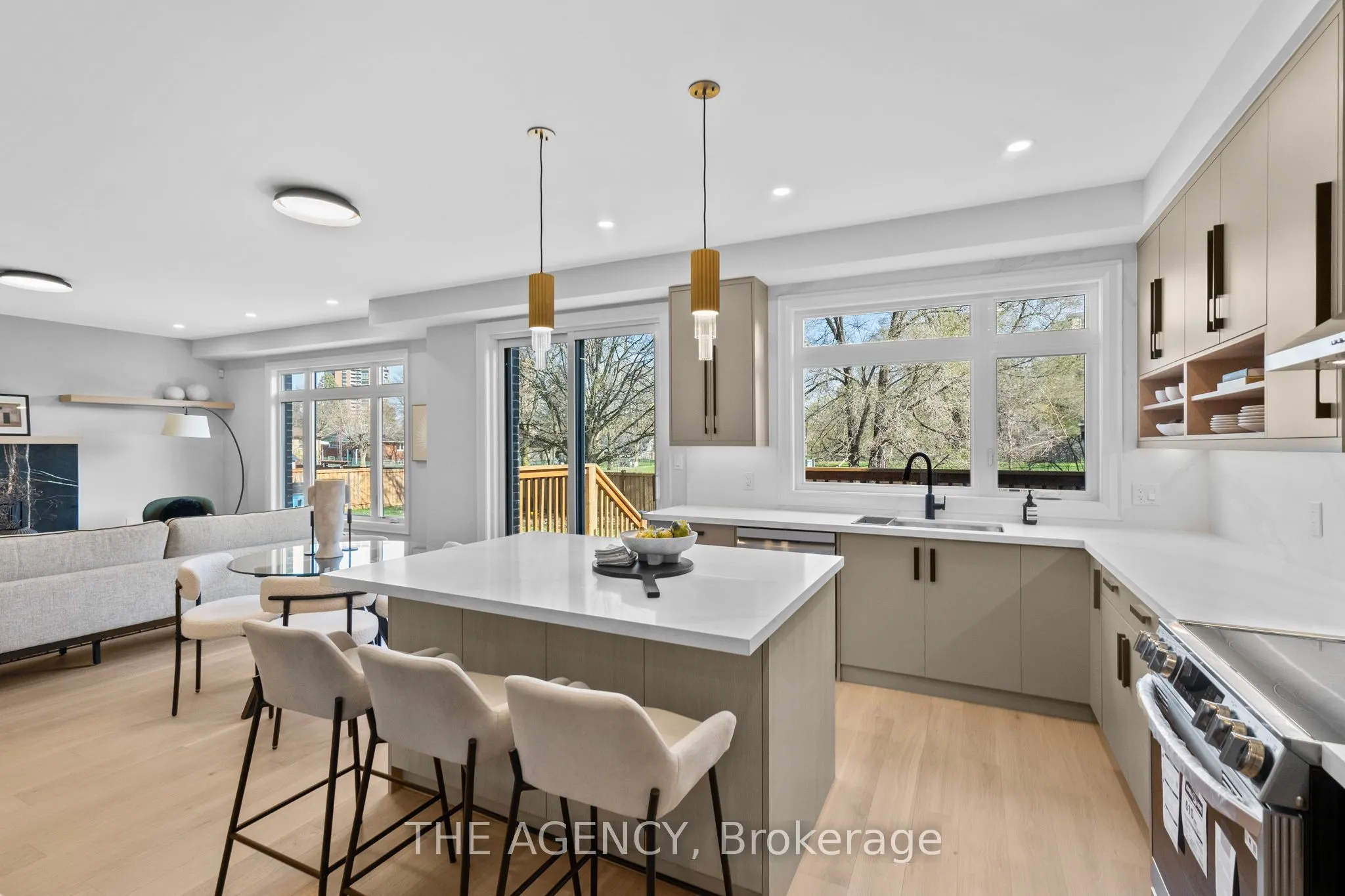 41 St Andrews Boulevard