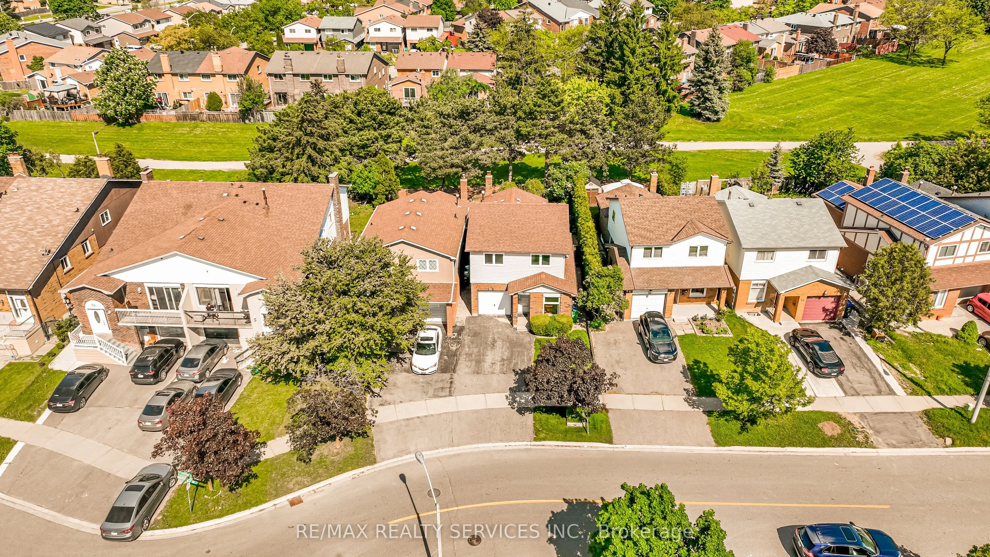 32 Winterfold Drive