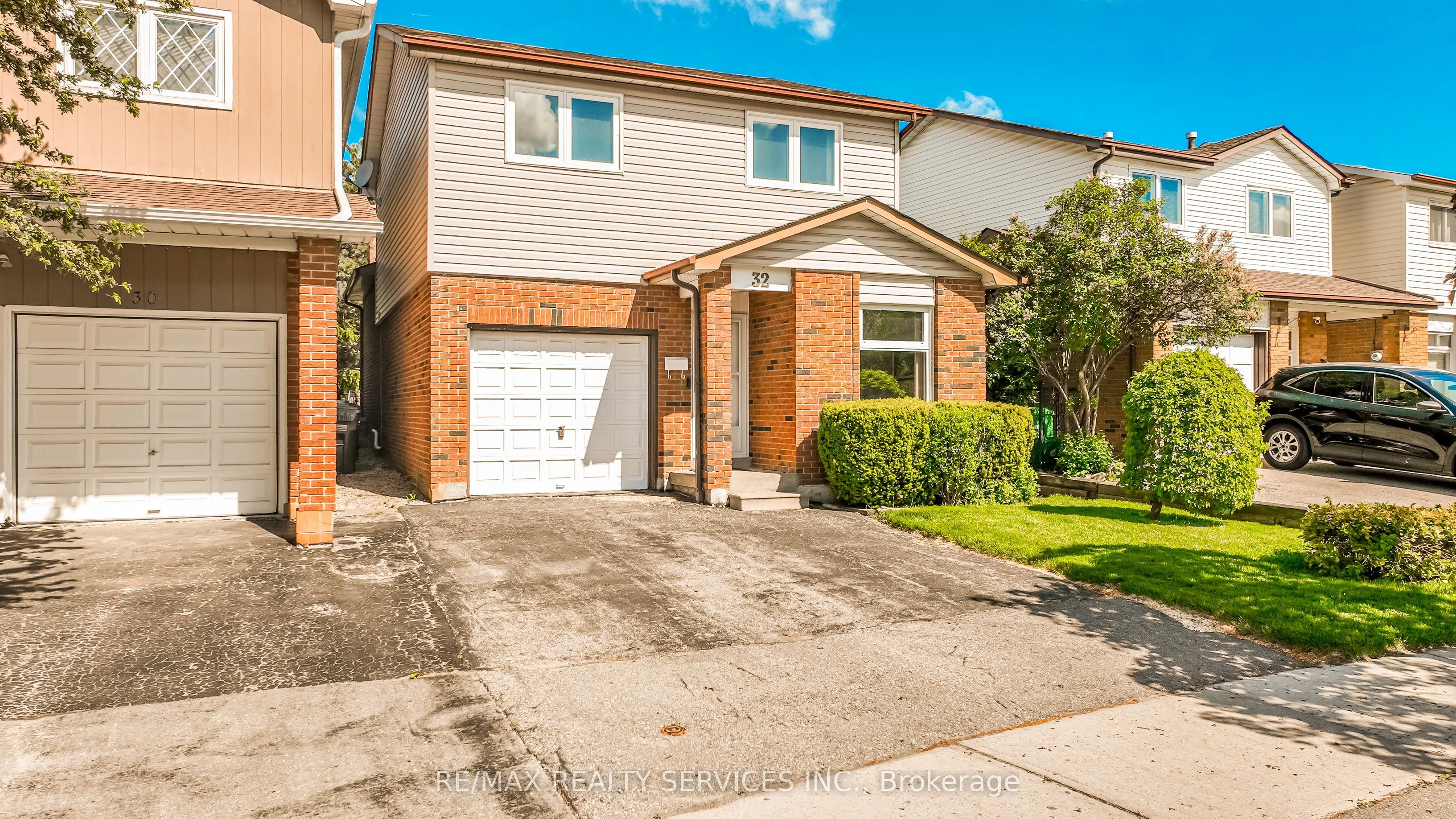 32 Winterfold Drive