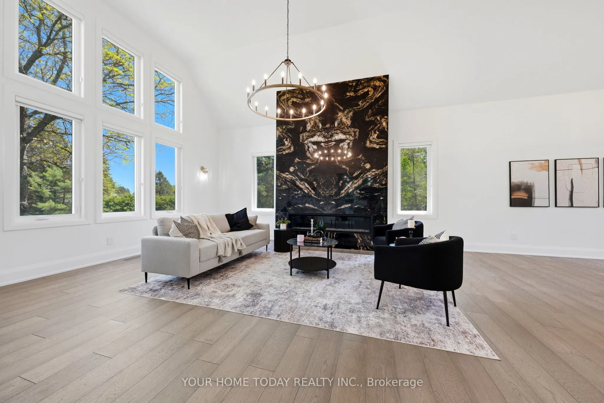 27 Chantelay Crescent