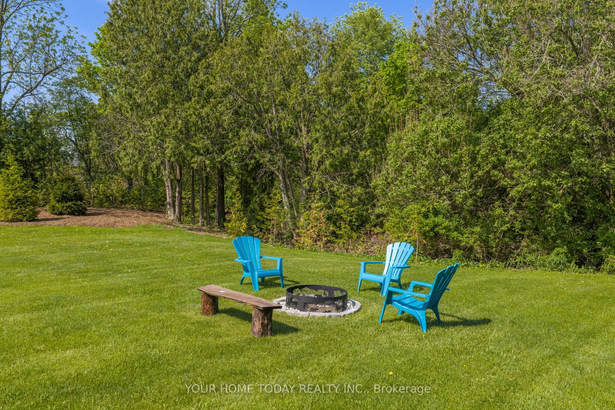 27 Chantelay Crescent