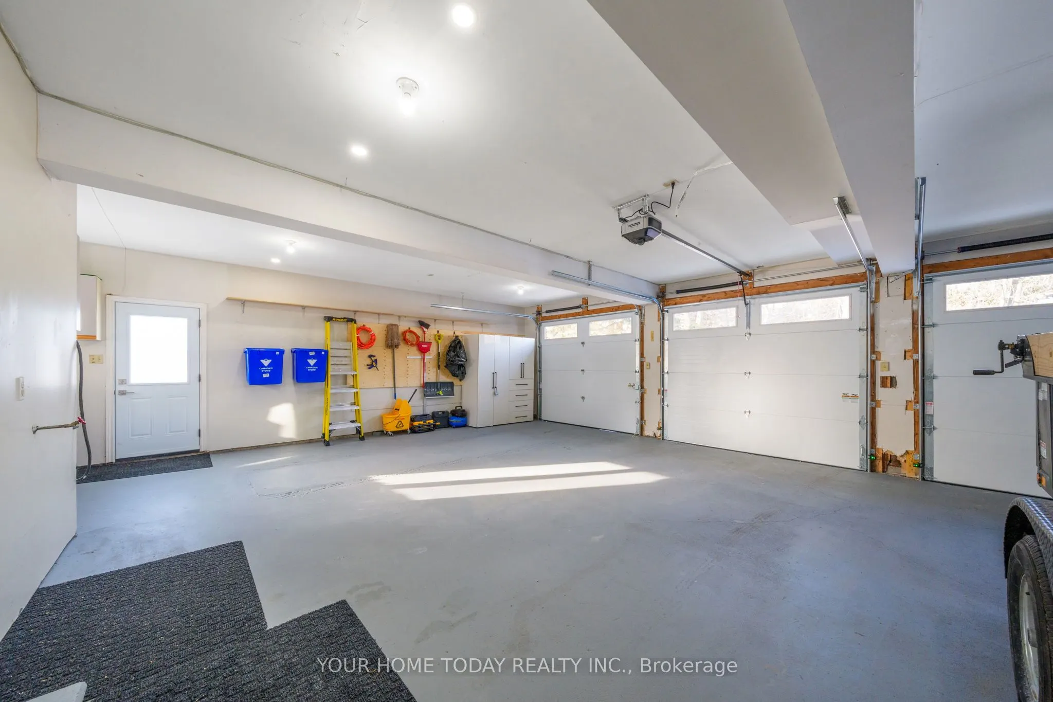 27 Chantelay Crescent