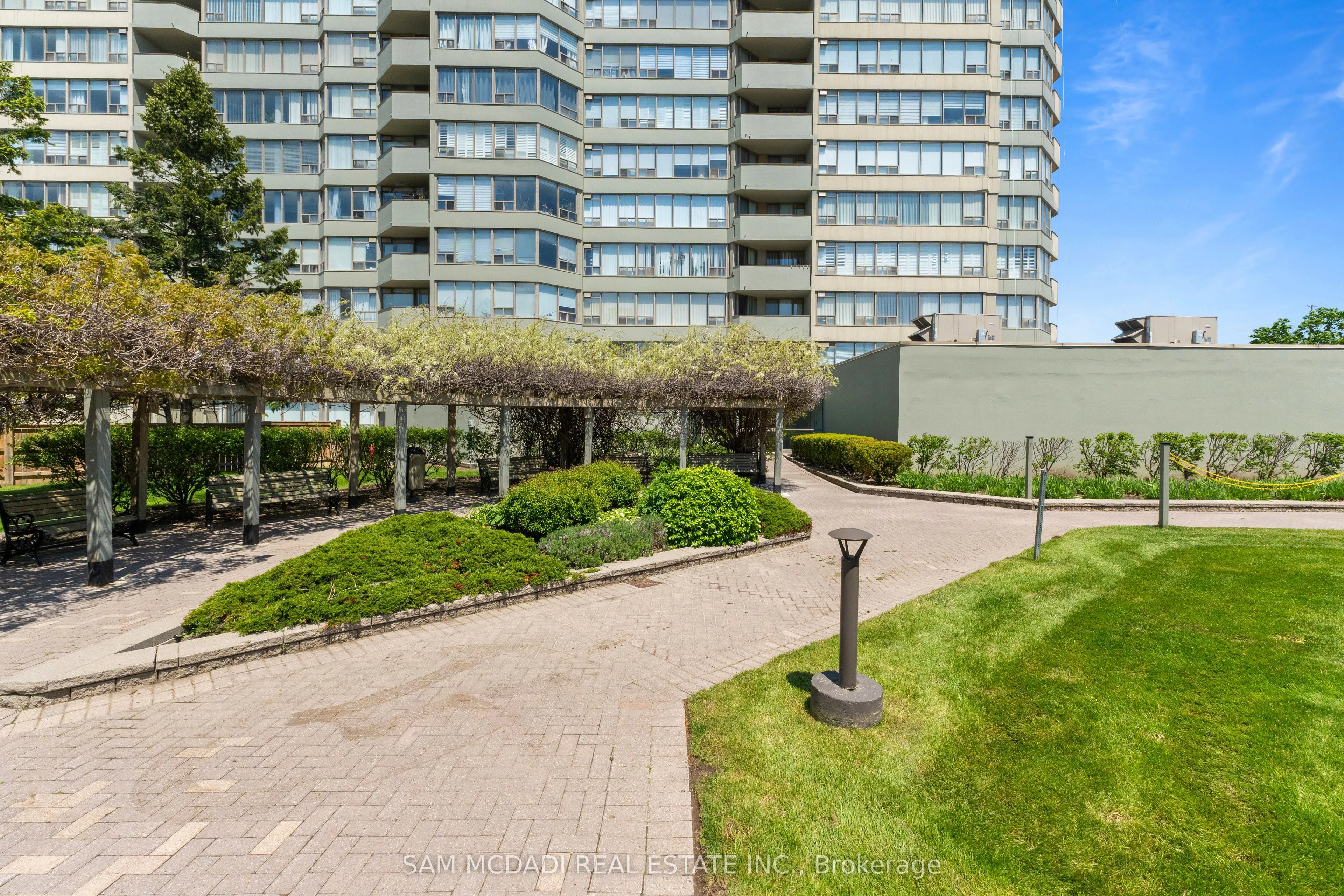 700 Constellation Drive #1109