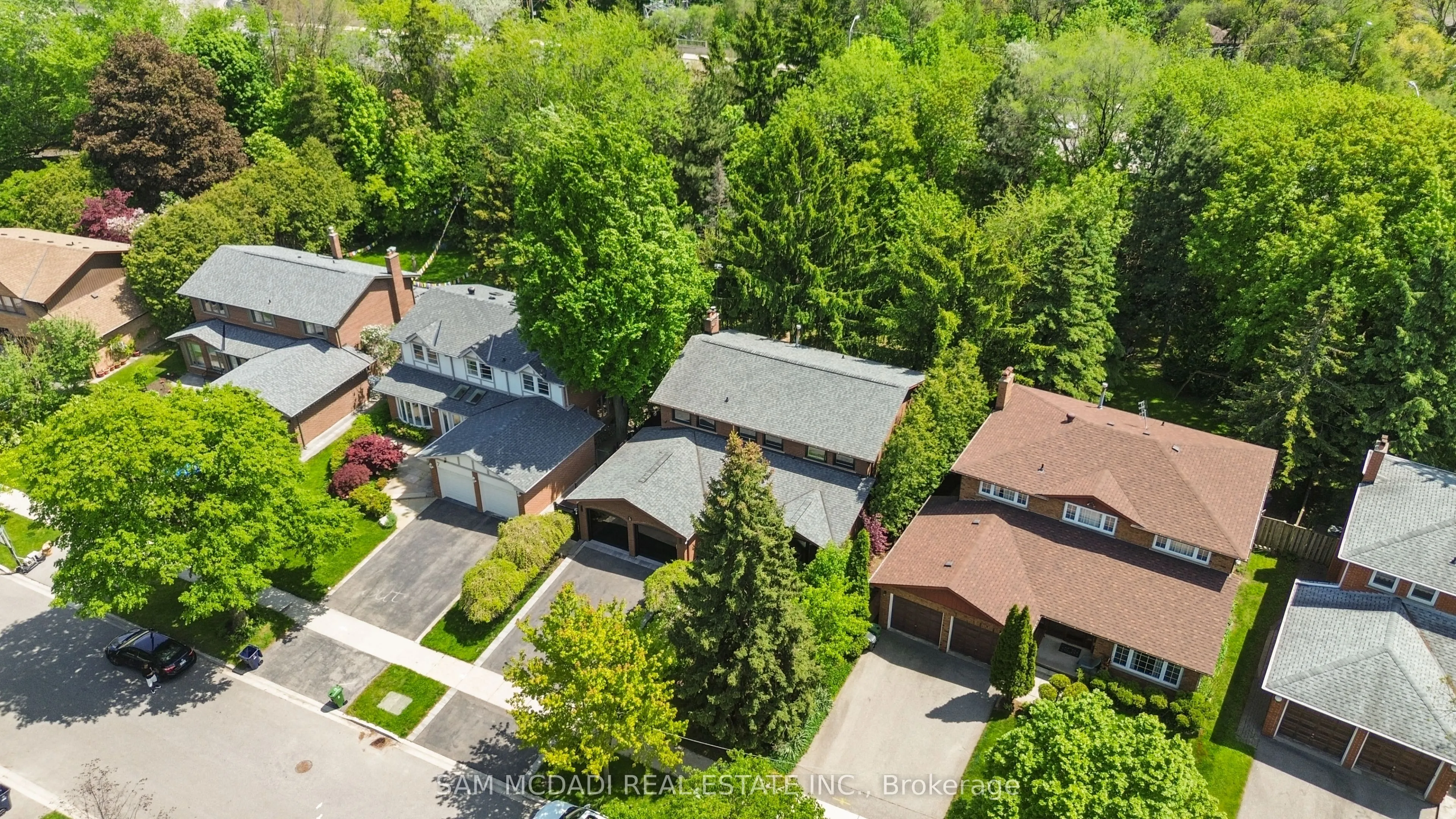 5 Canterbury Crescent