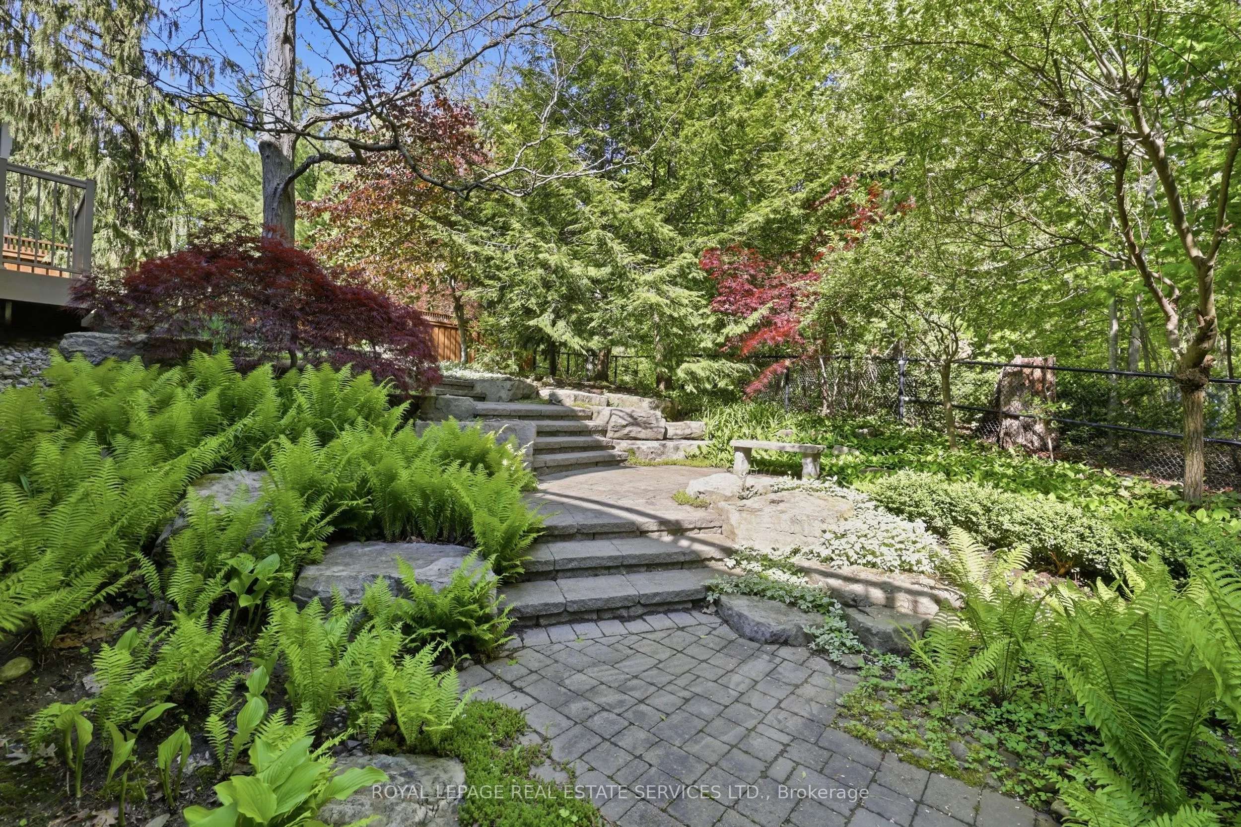 1227 Riverbank Way