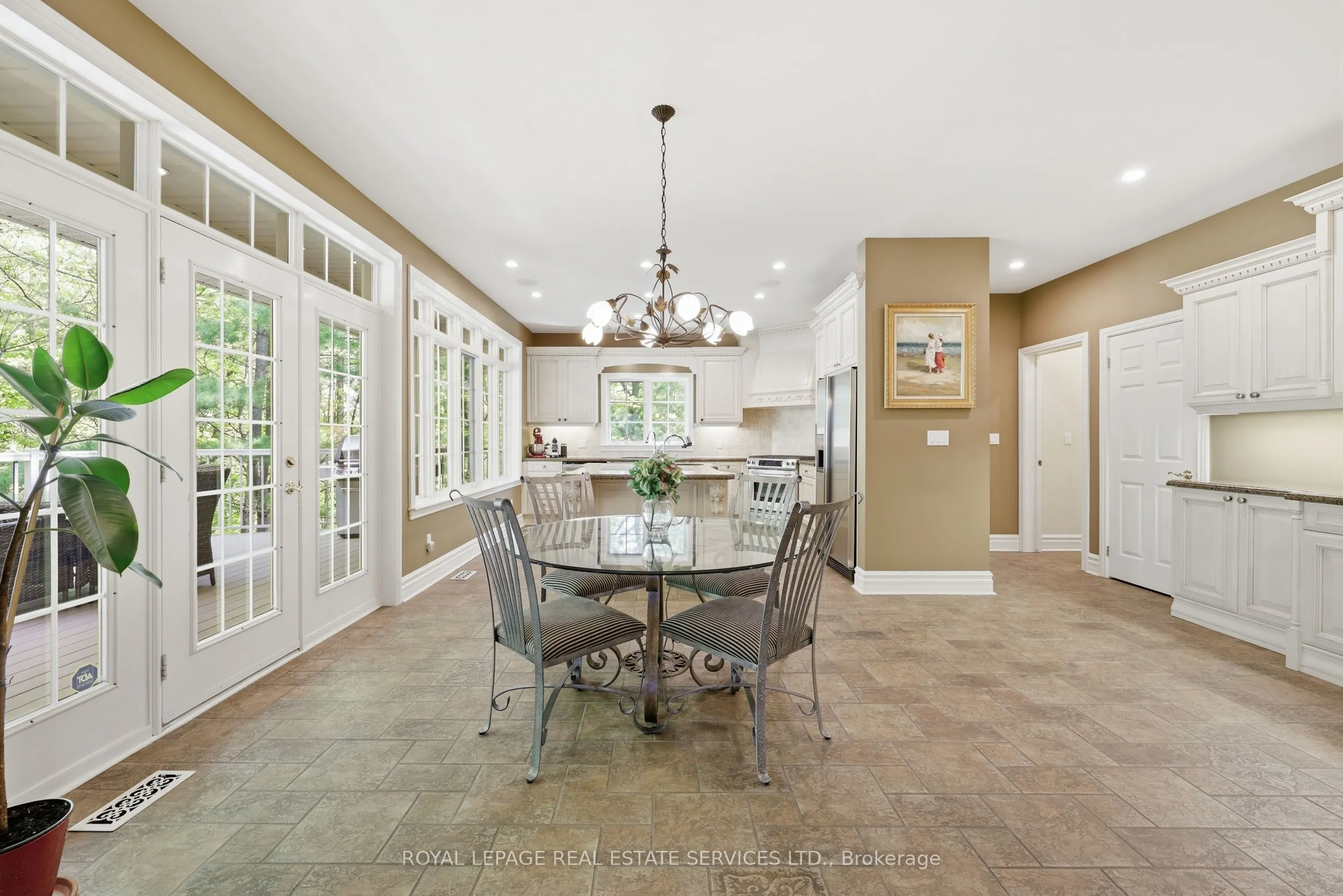 1227 Riverbank Way