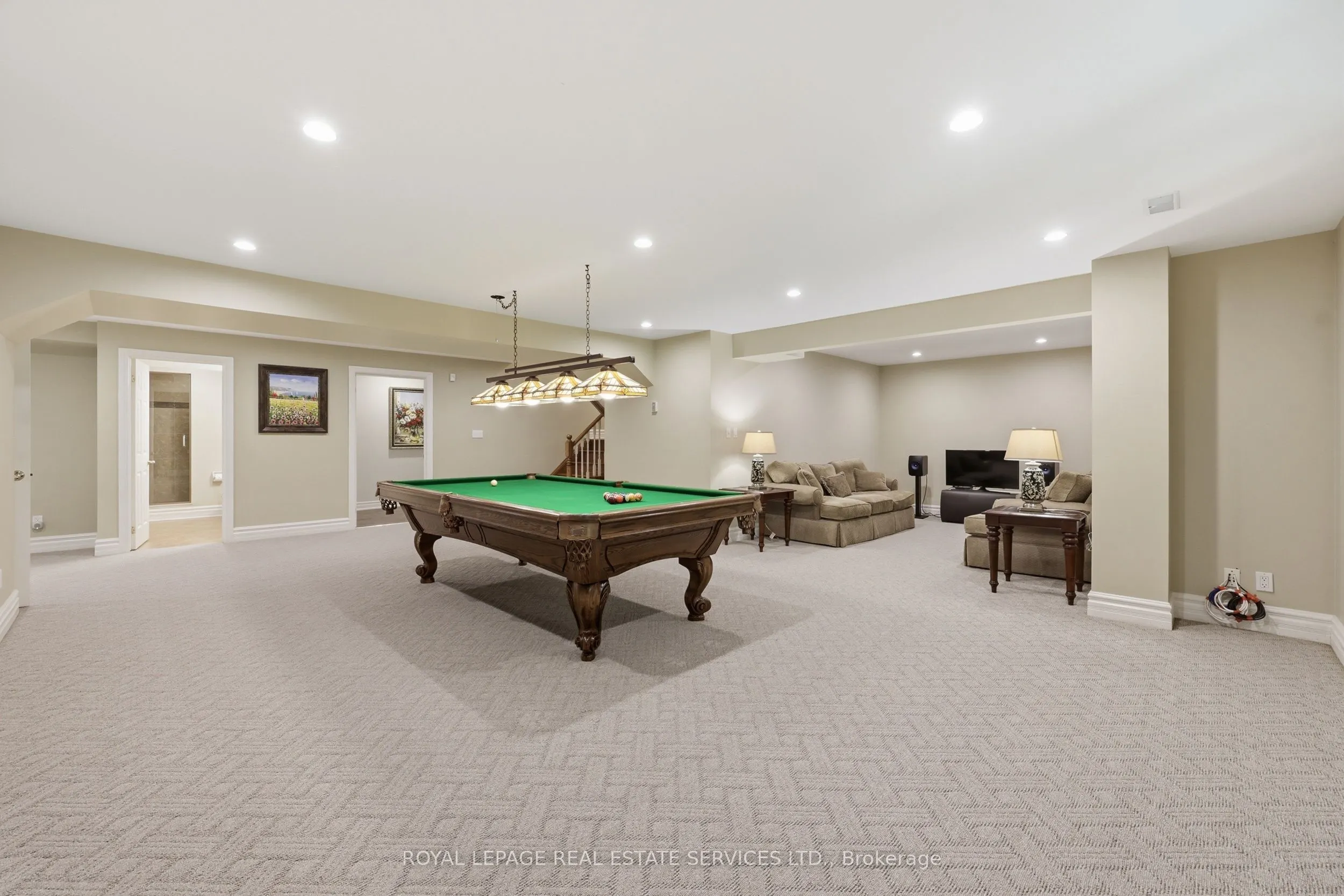 1227 Riverbank Way
