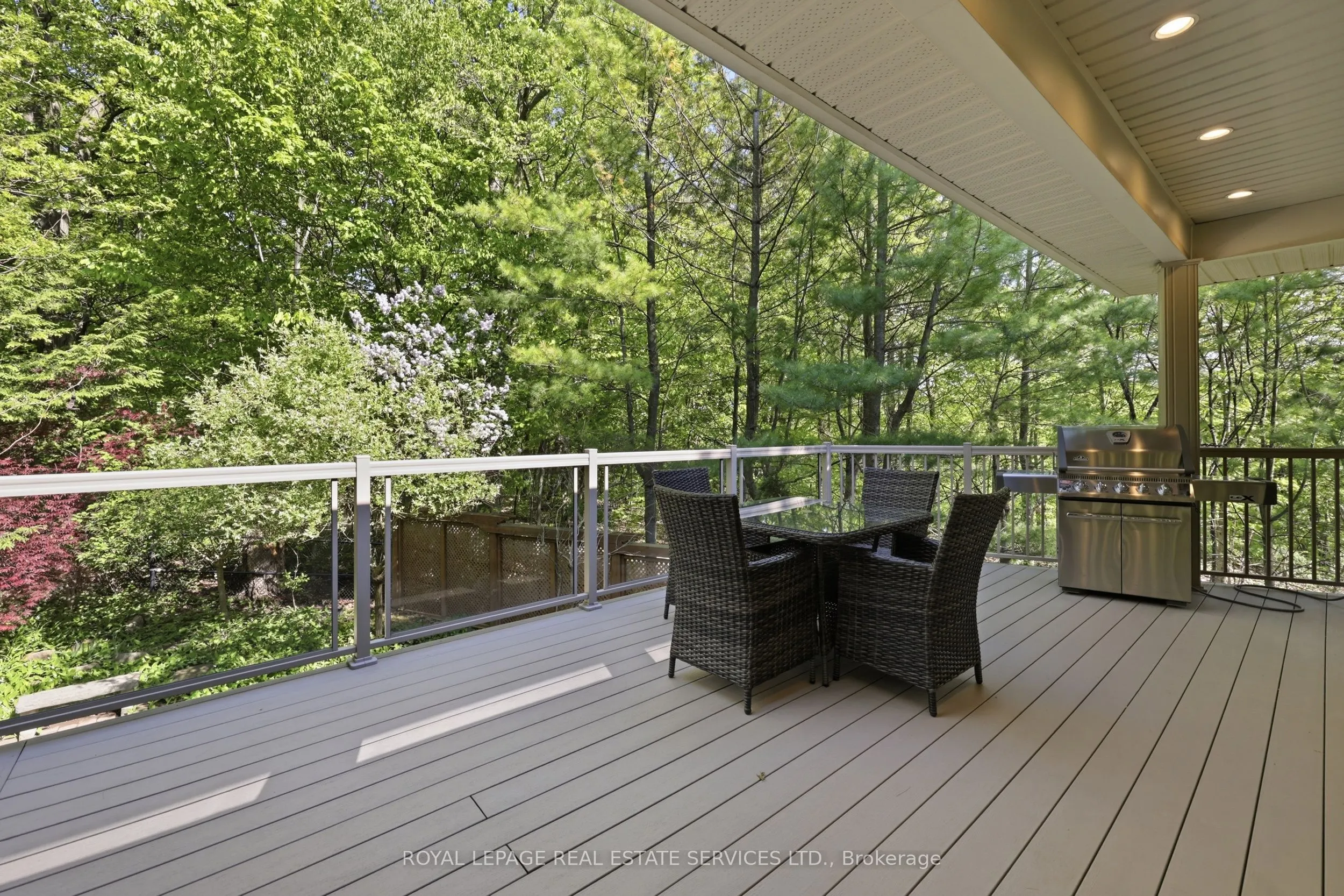 1227 Riverbank Way