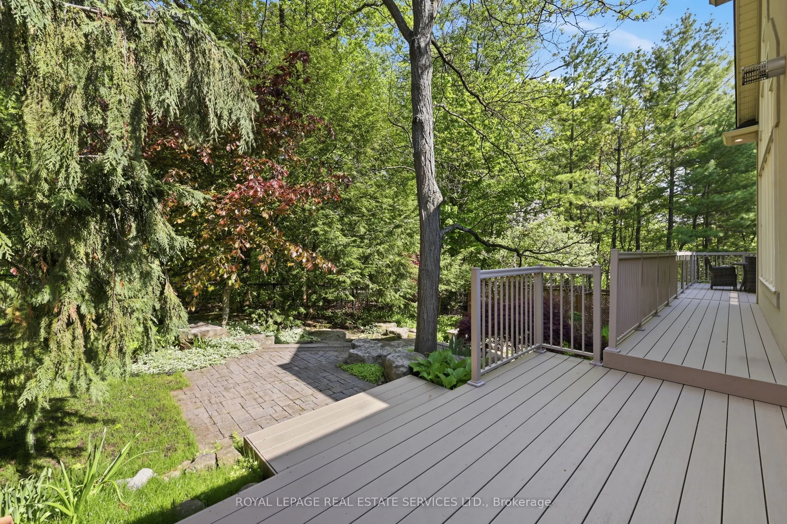 1227 Riverbank Way