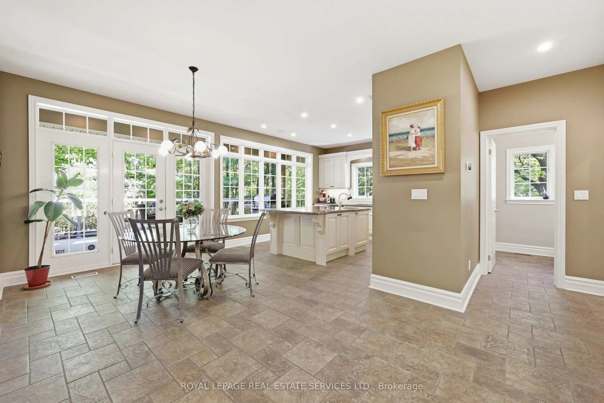 1227 Riverbank Way