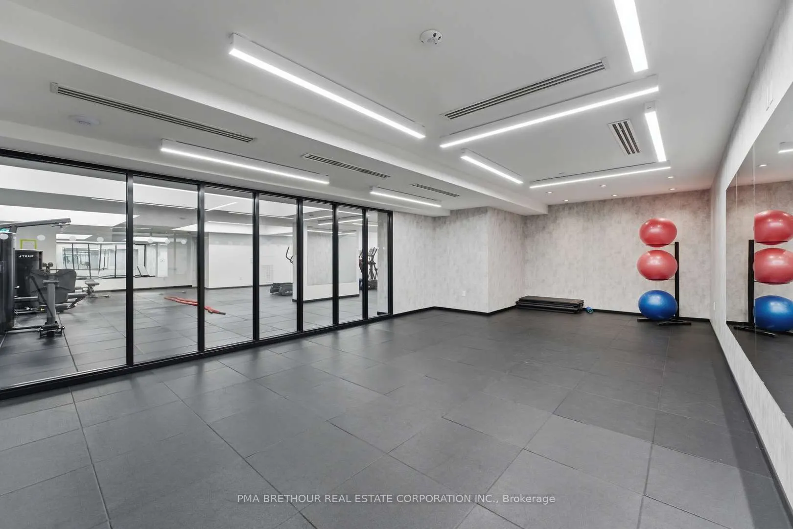 1035 Southdown Road #1812