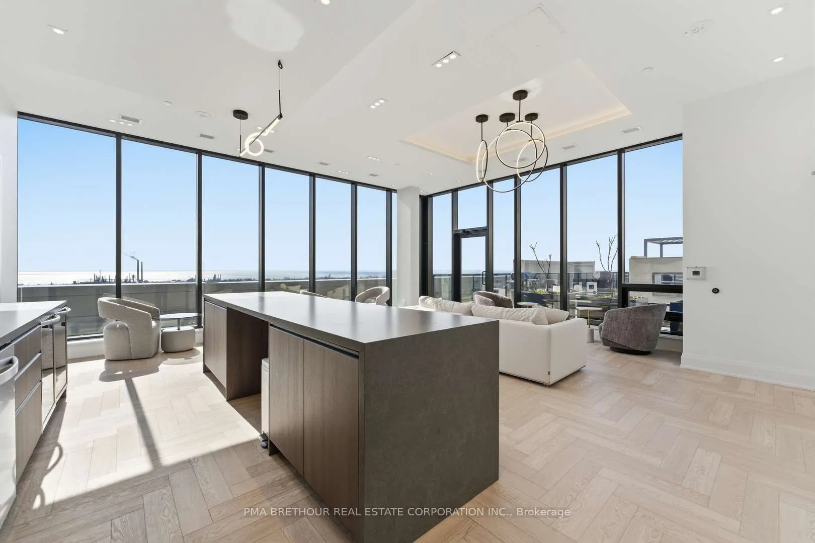 1035 Southdown Road #105