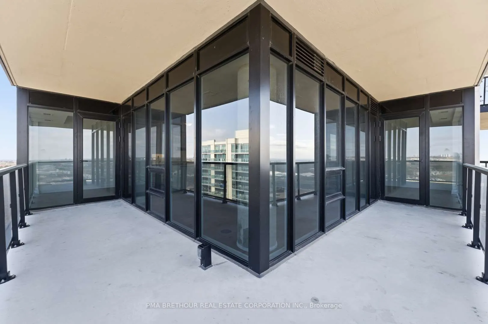 1035 Southdown Road #1809