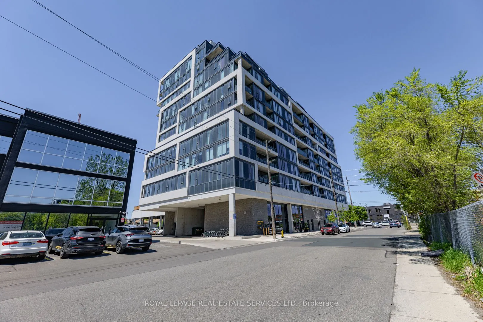 859 The Queensway #502