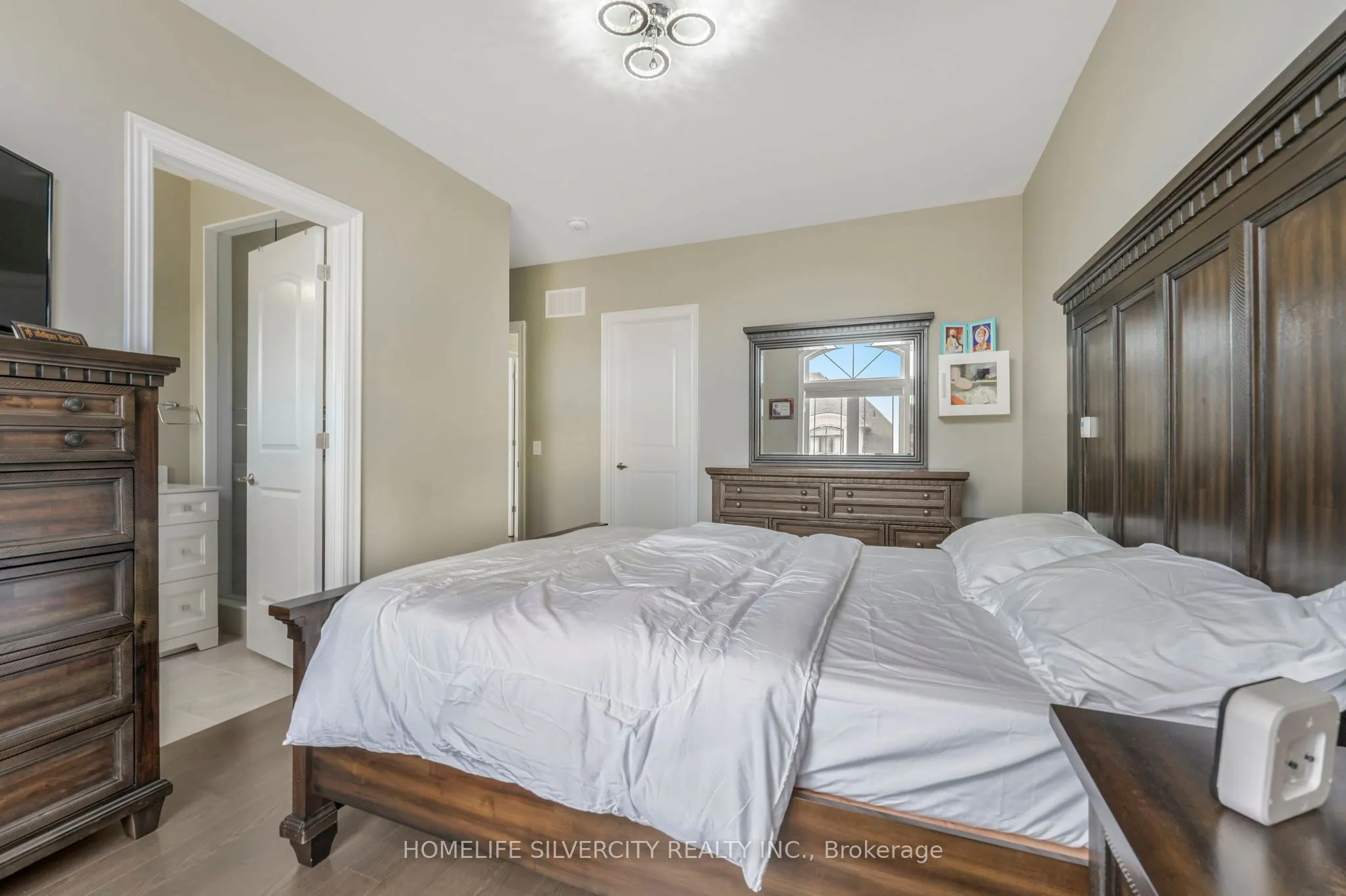 85 James Walker Avenue