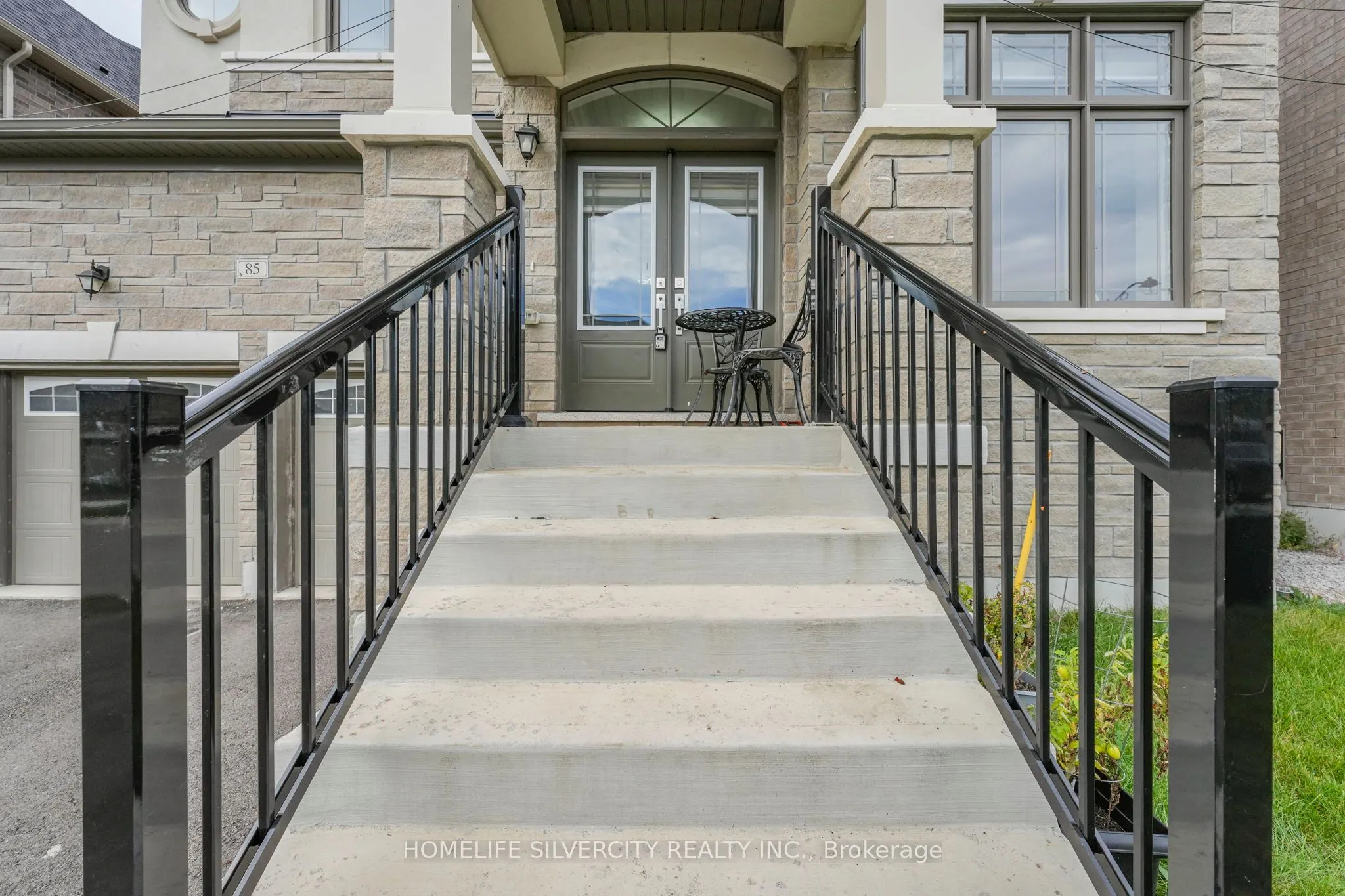85 James Walker Avenue