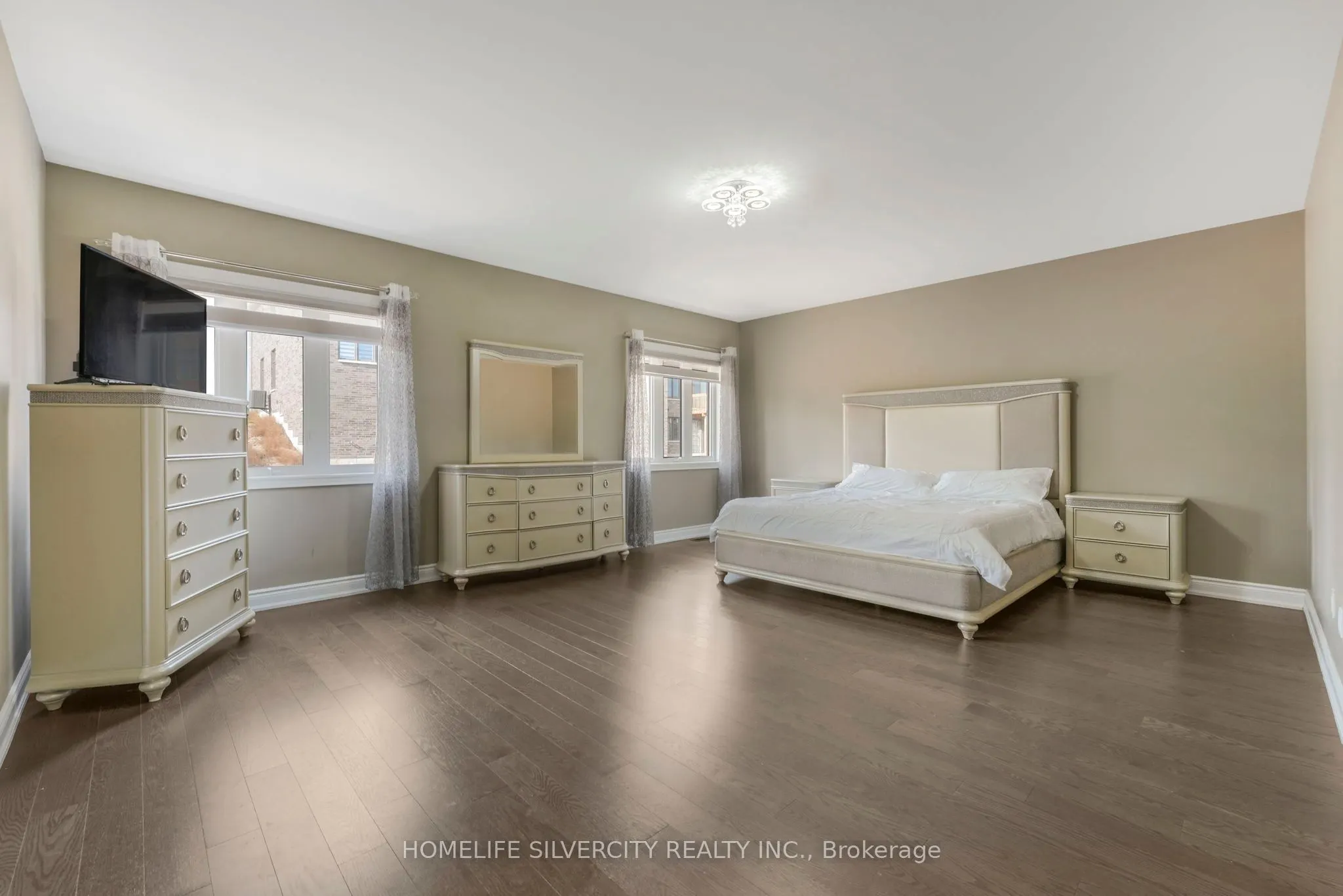 85 James Walker Avenue