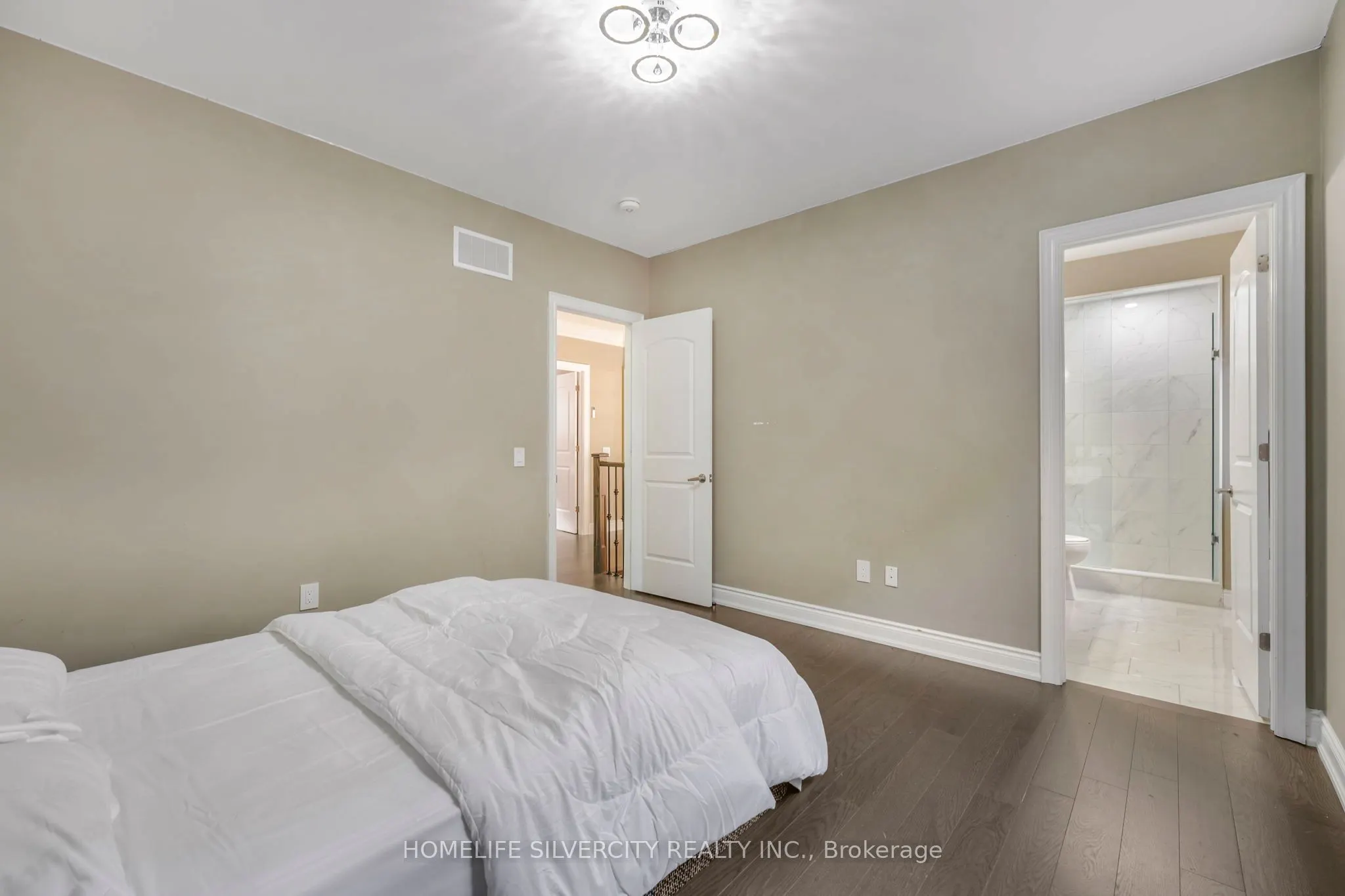 85 James Walker Avenue