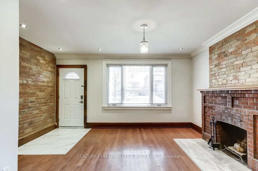26 Grandville Avenue