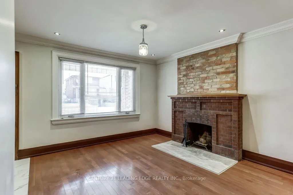 26 Grandville Avenue