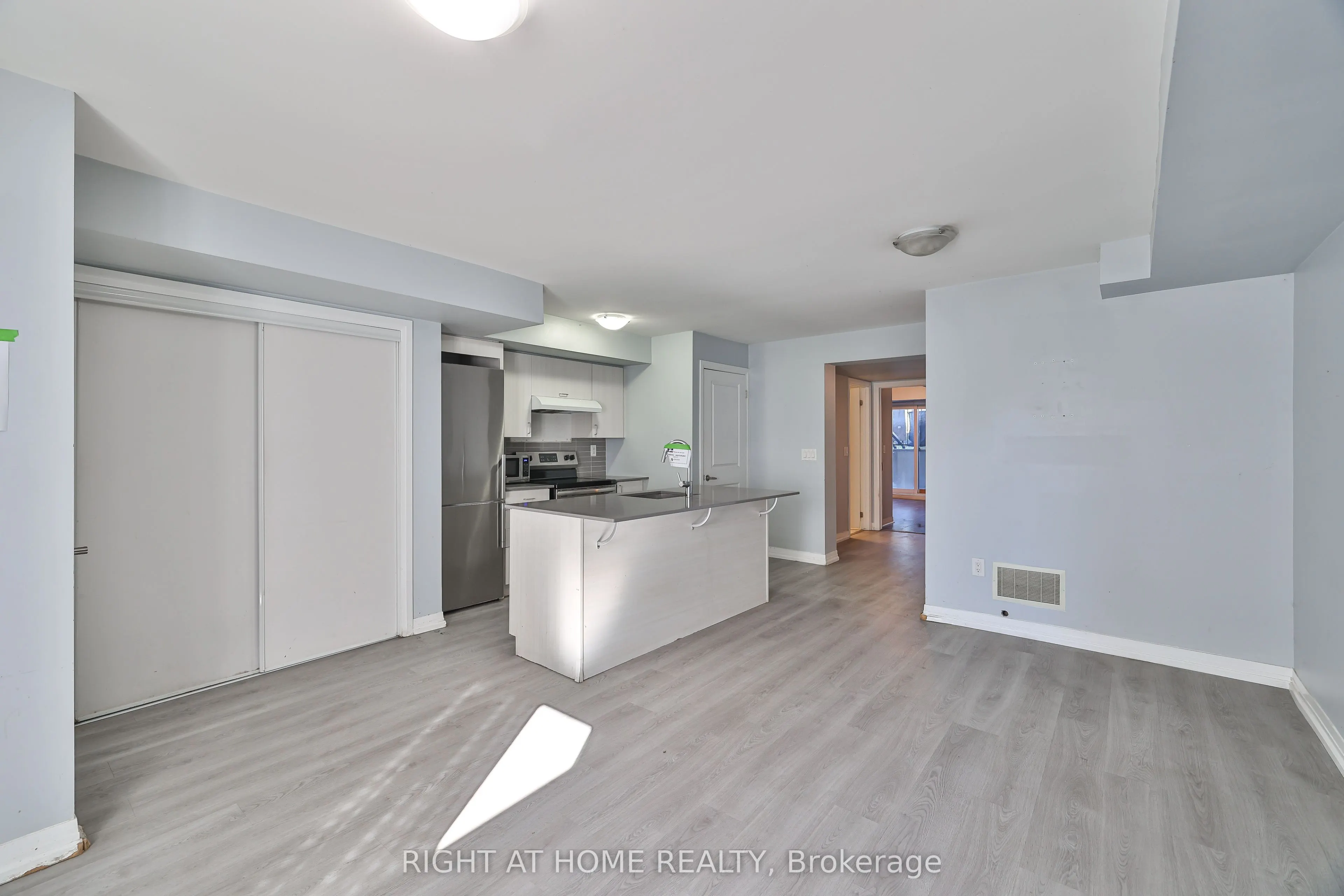 155 William Duncan Road #5