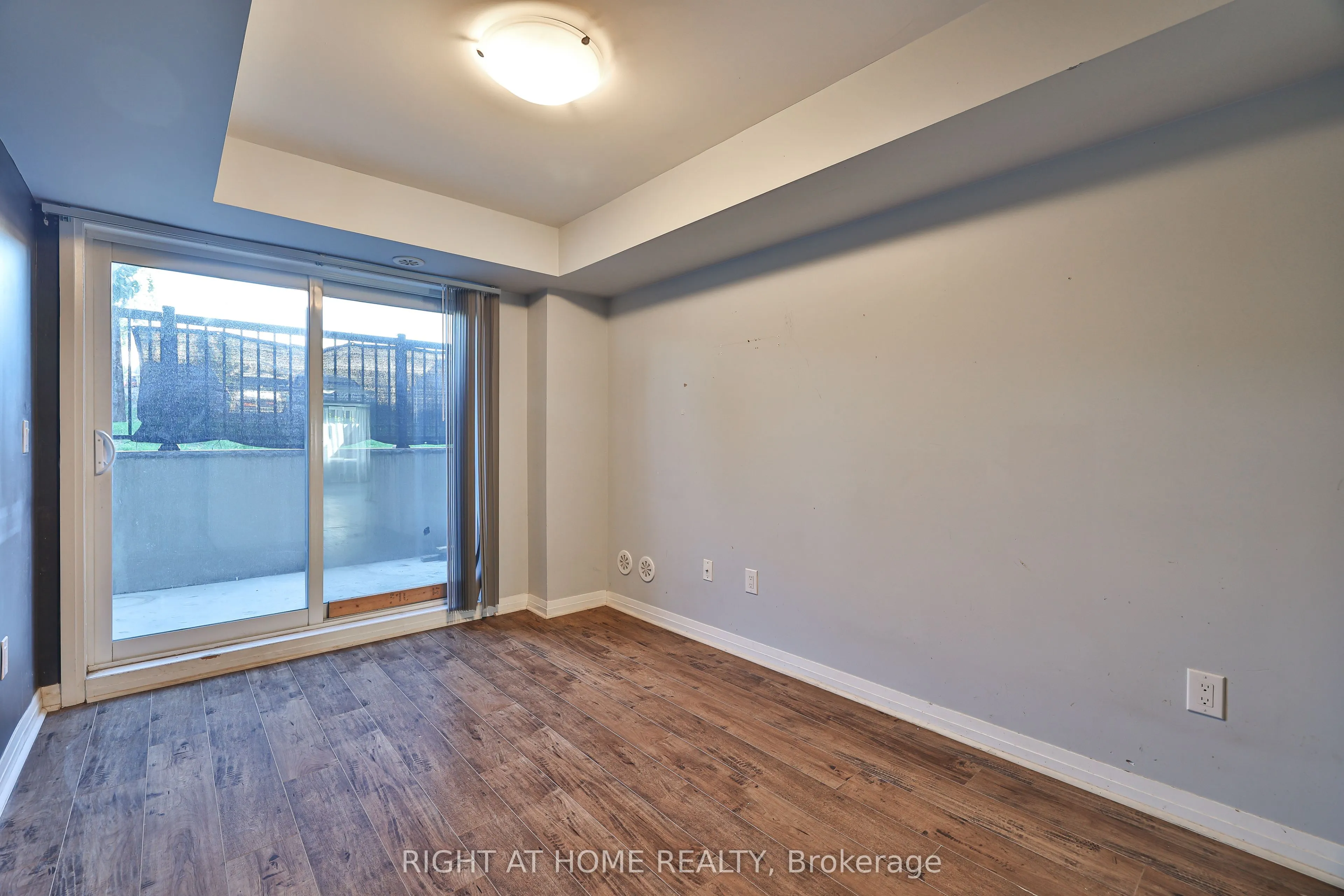 155 William Duncan Road #5