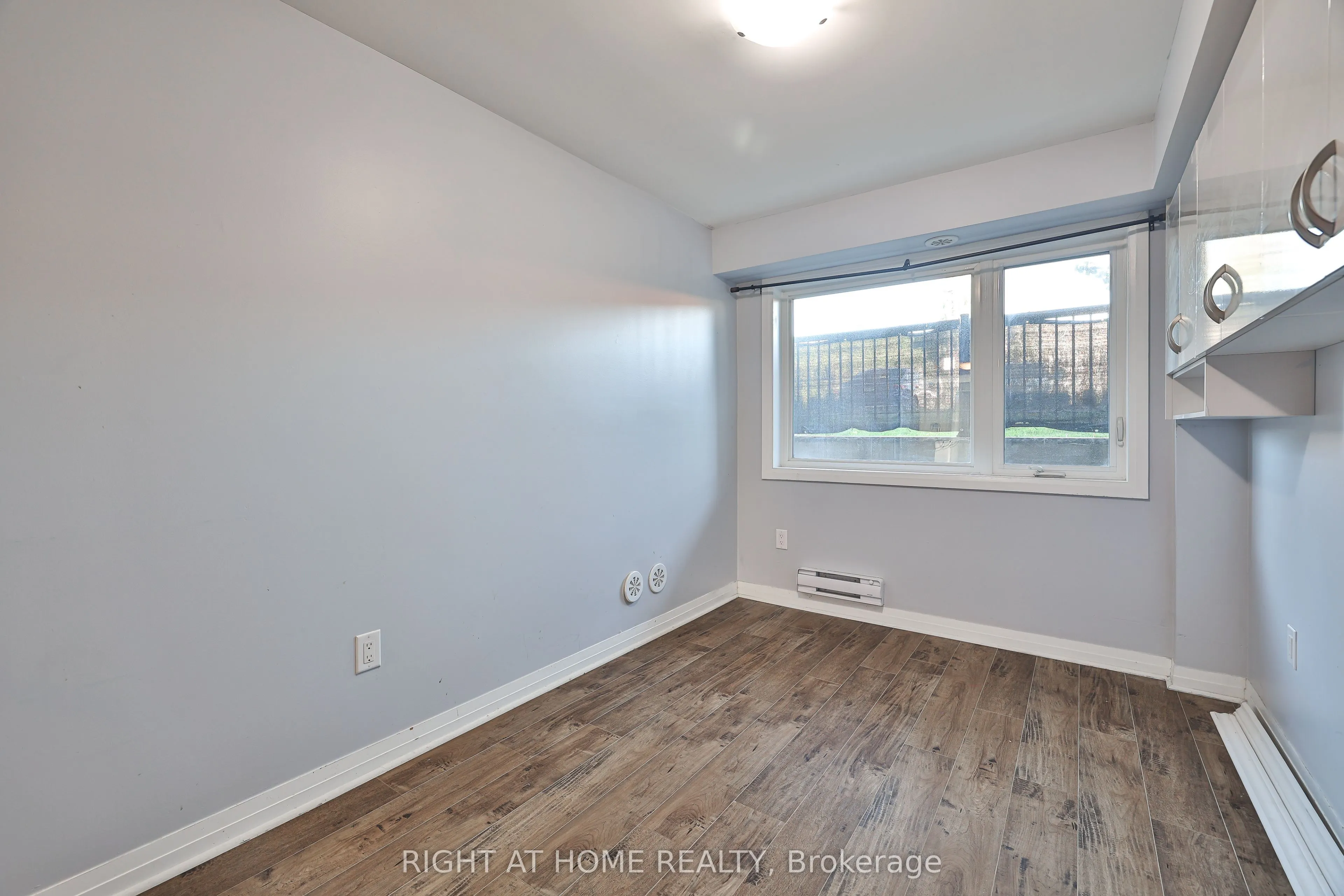 155 William Duncan Road #5