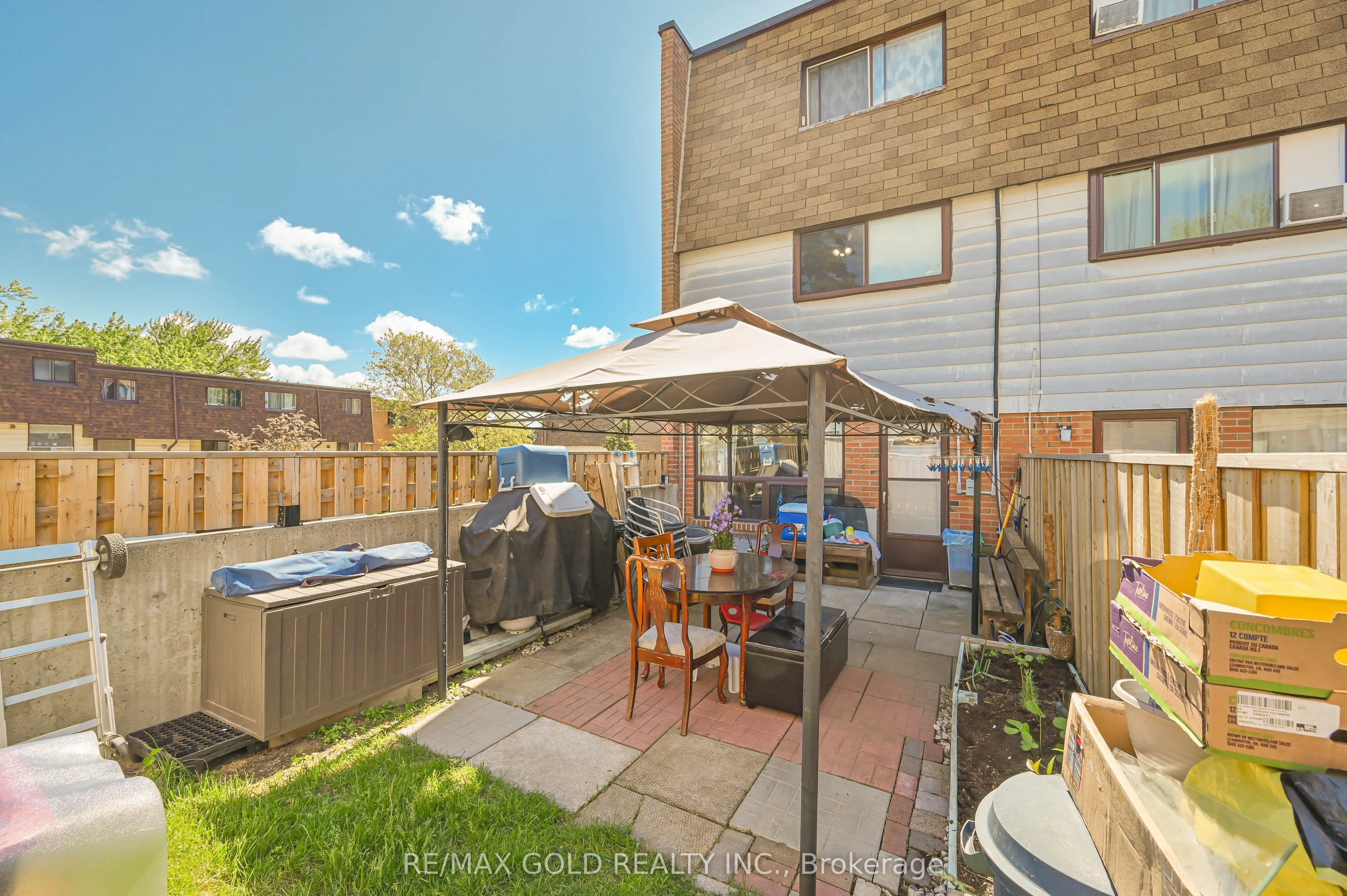 180 Mississauga Valley Boulevard #87