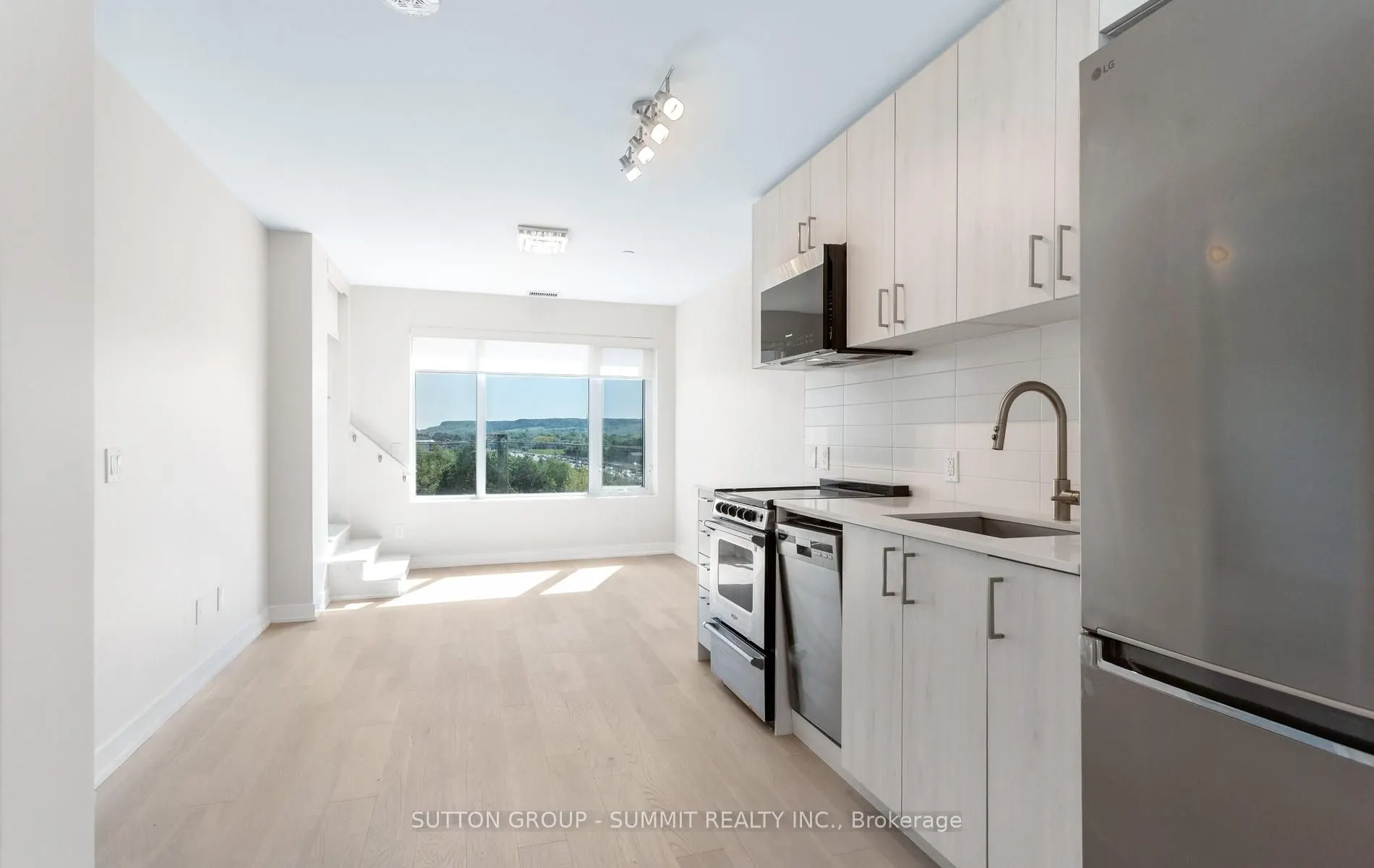8010 Derry Road #504