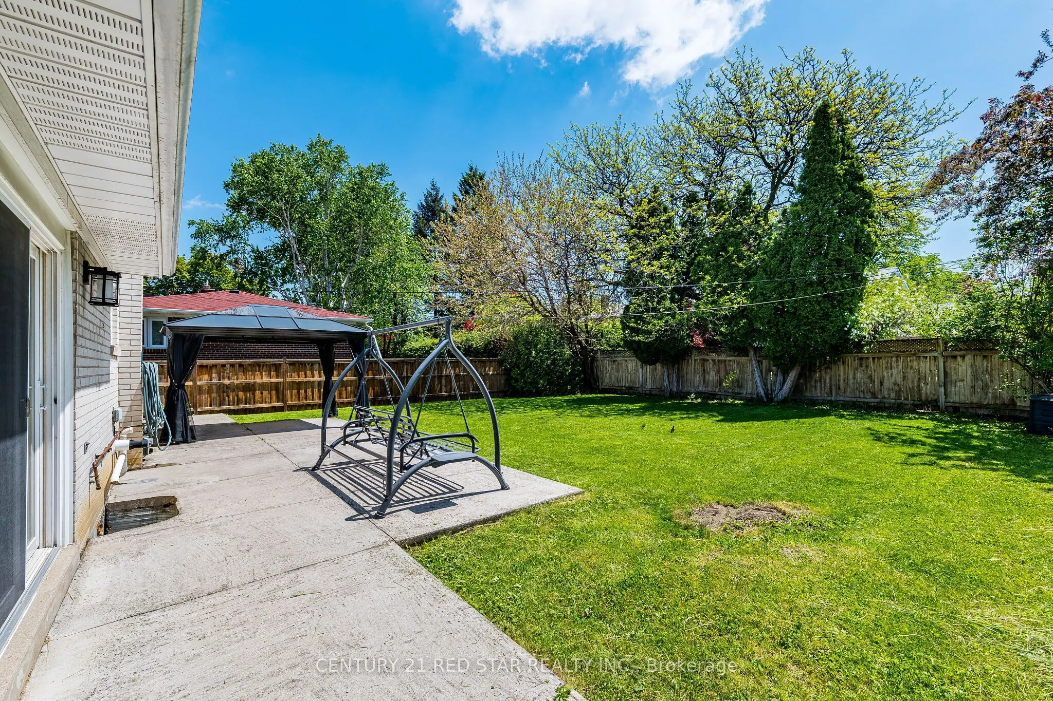 42 Broadfield Drive