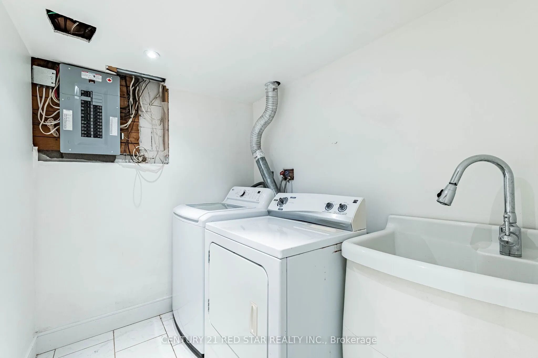 42 Broadfield Drive