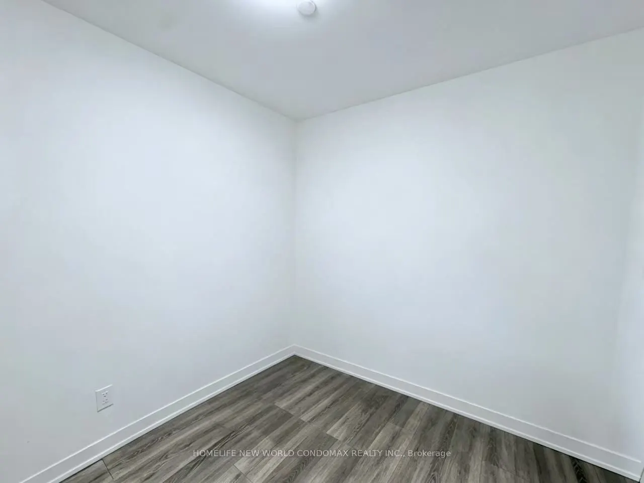 1787 ST. CLAIR Avenue W #609