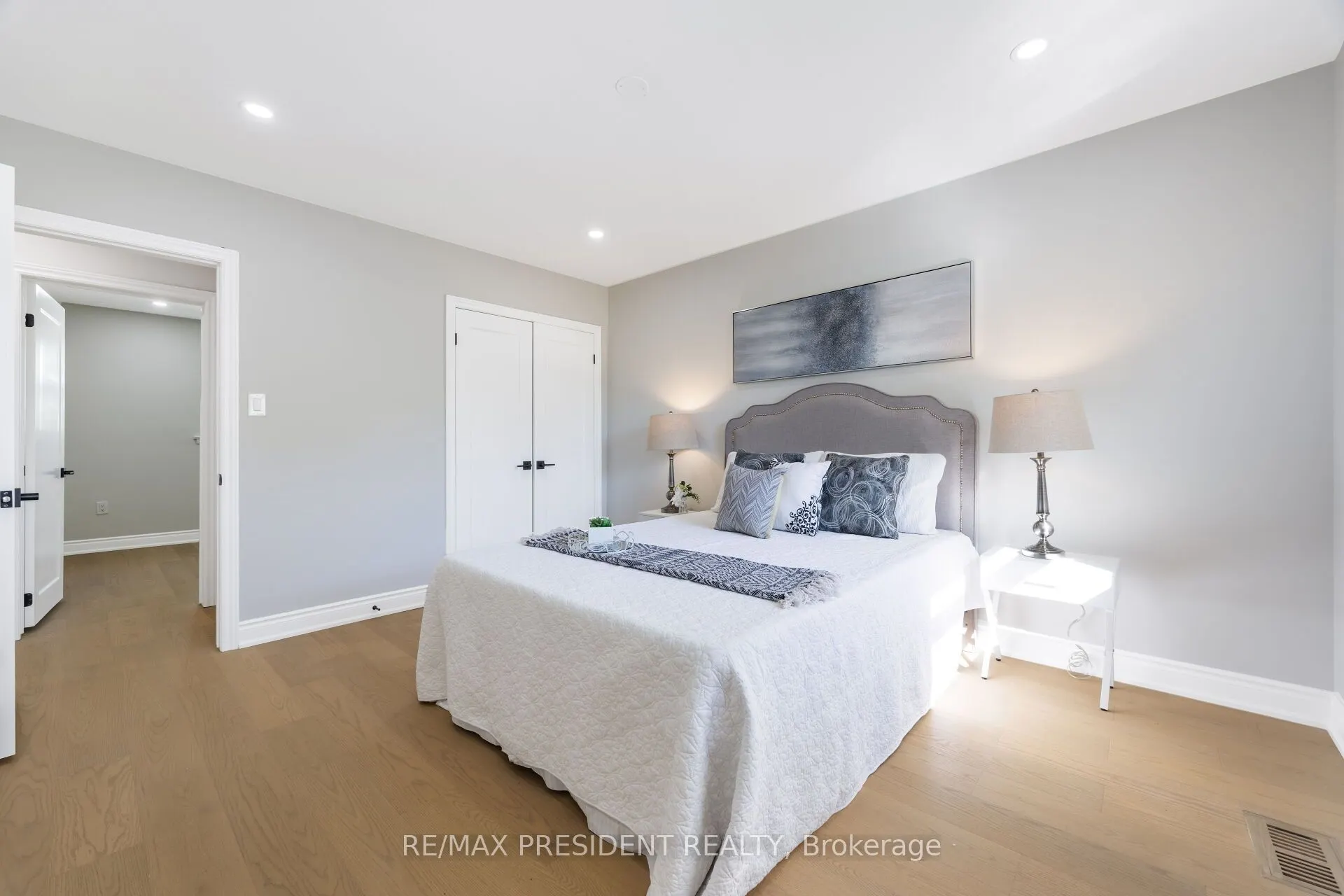 2420 Edenhurst Drive
