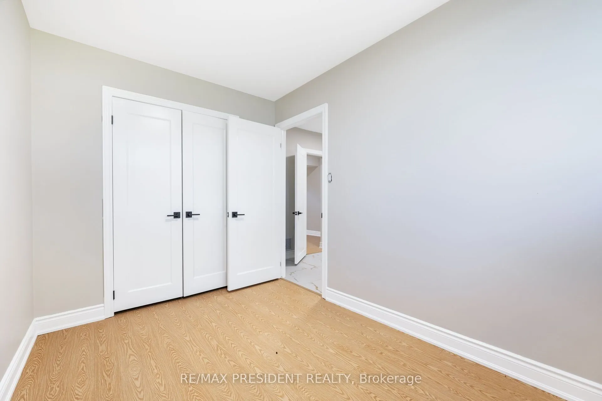 2420 Edenhurst Drive