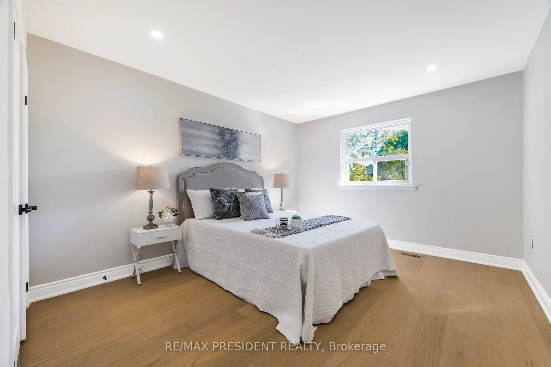 2420 Edenhurst Drive