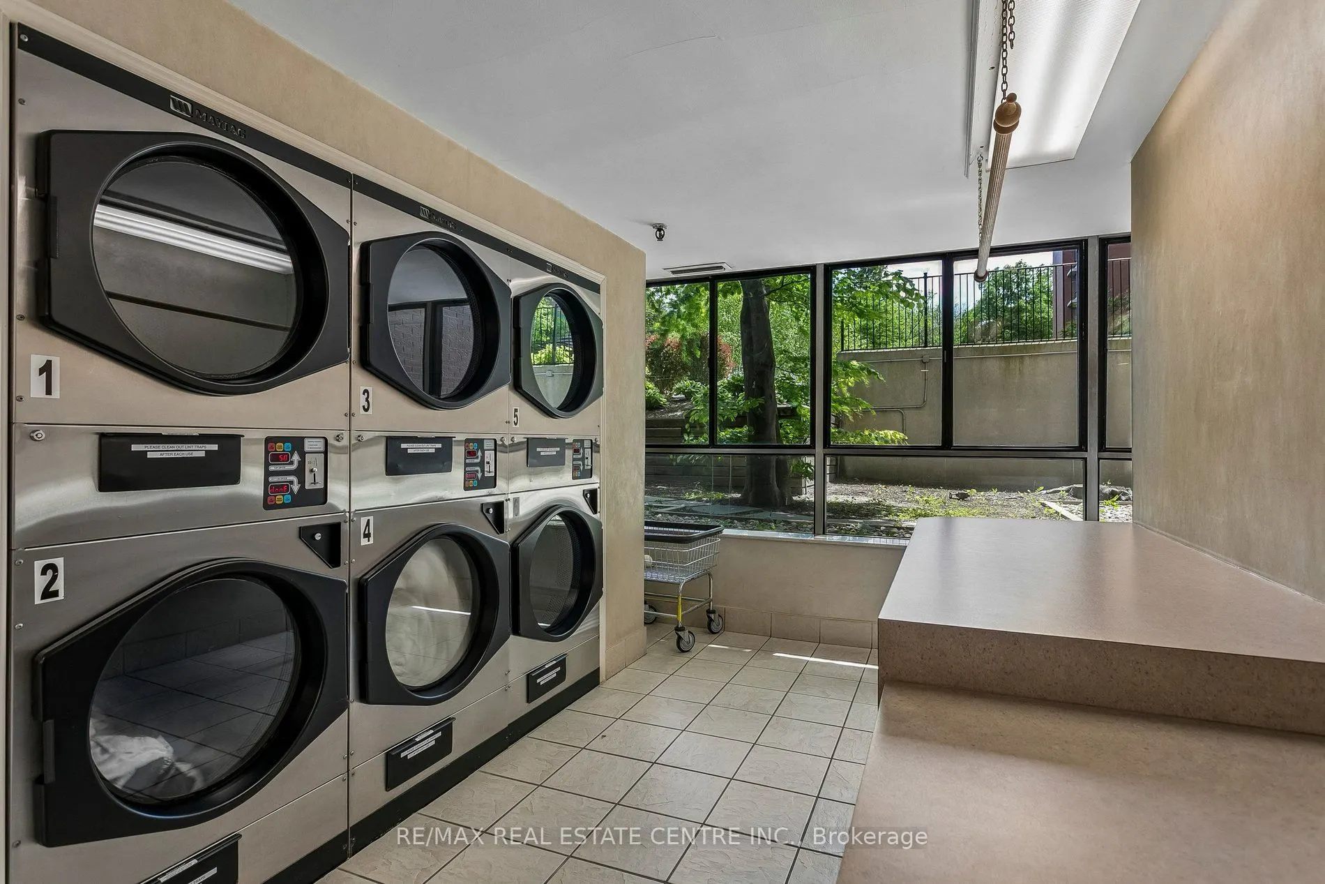 1400 Dixie Road #609