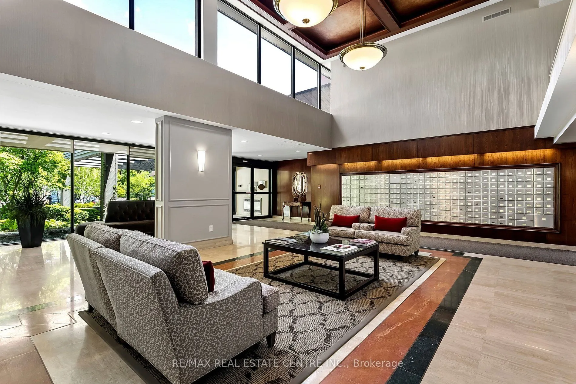 1400 Dixie Road #609