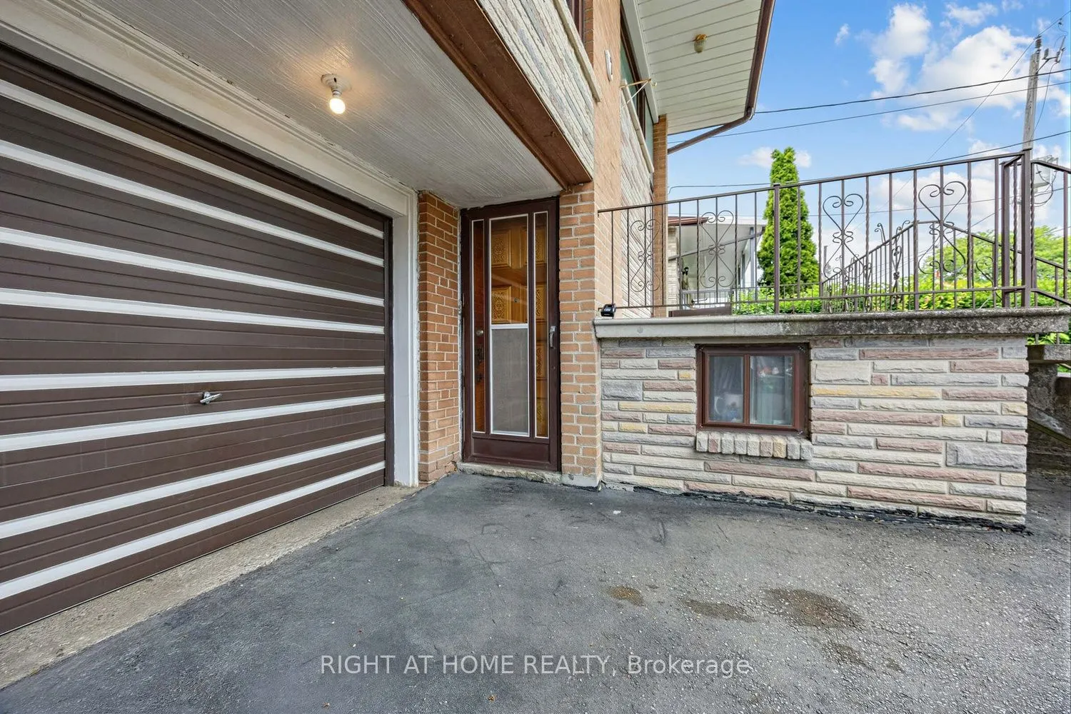 7 Daystrom Drive
